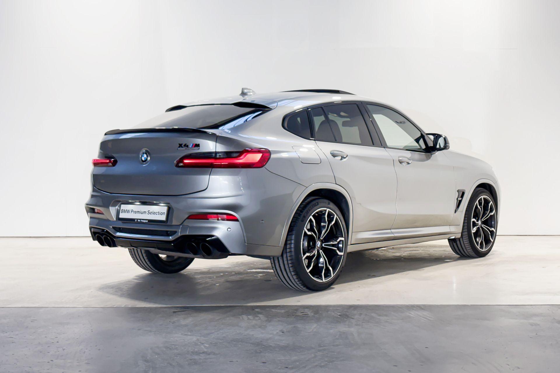 Foto van BMW X4 M Competition