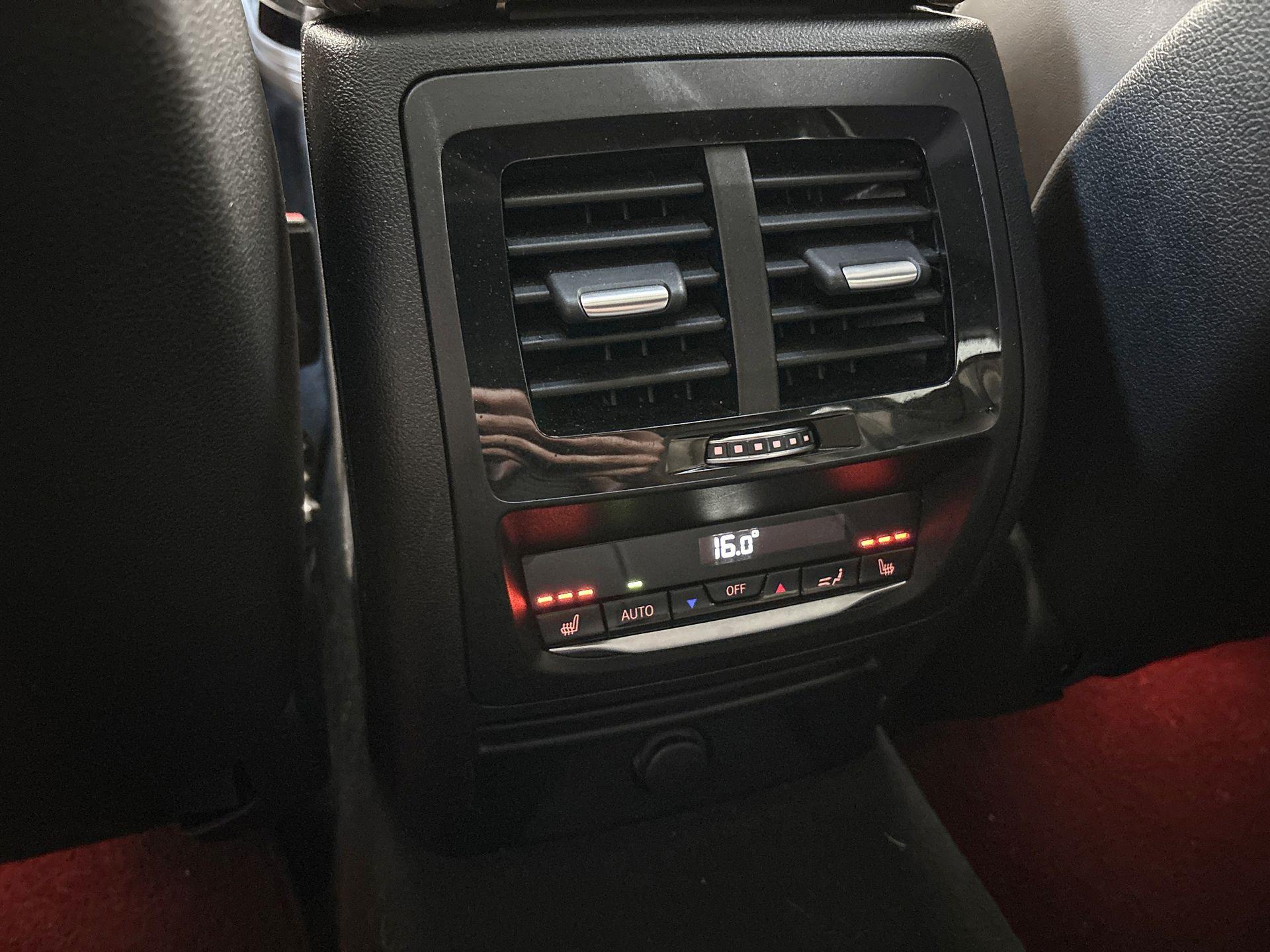 Foto van BMW X4 M Competition