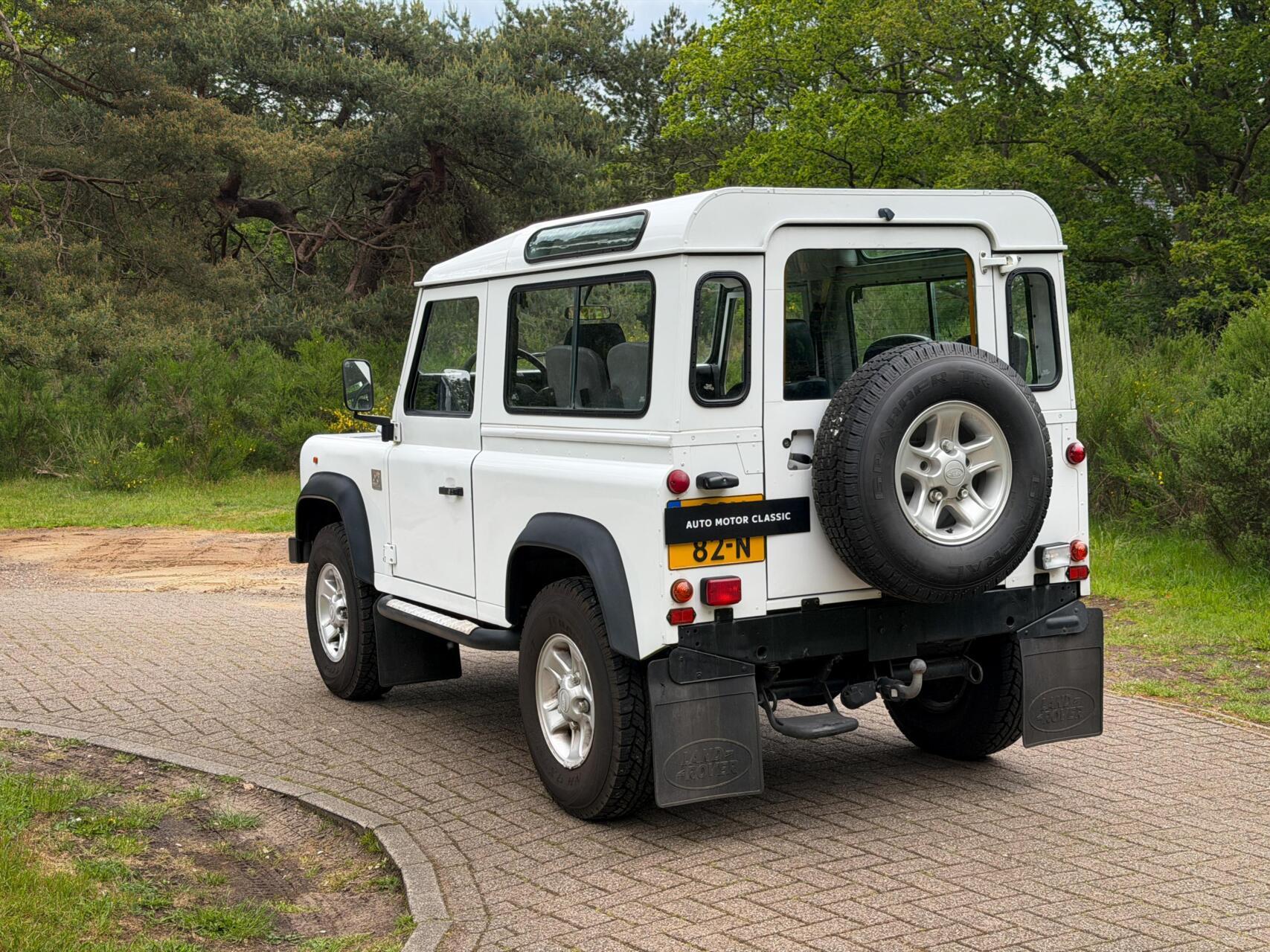Foto van Land Rover Defender 90