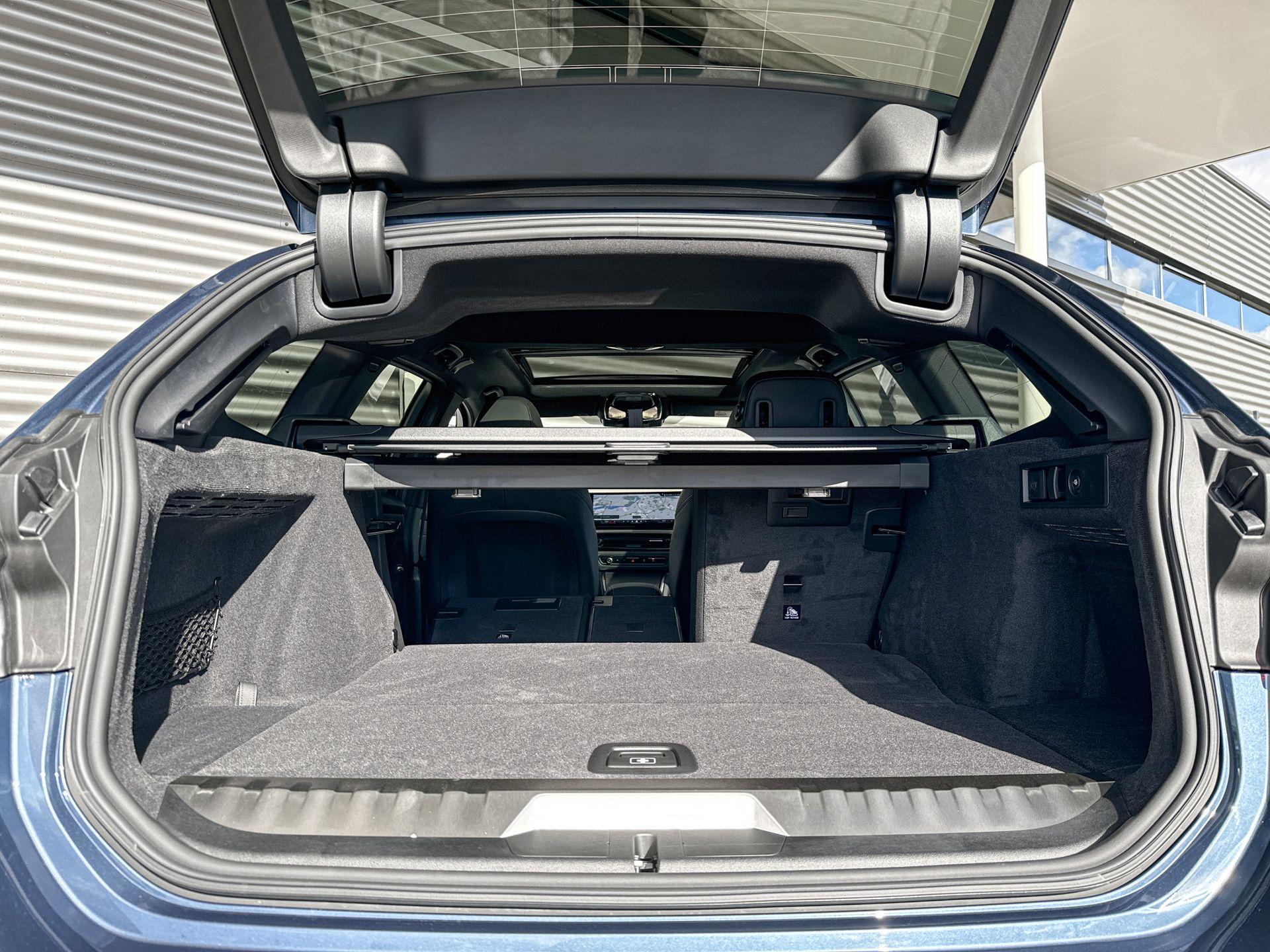 Foto van BMW 330e