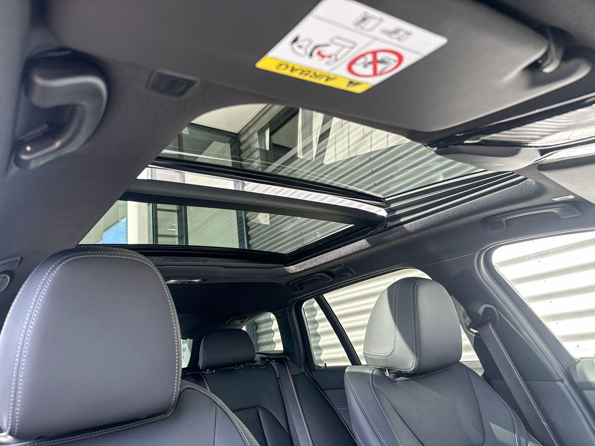 Foto van BMW 330e