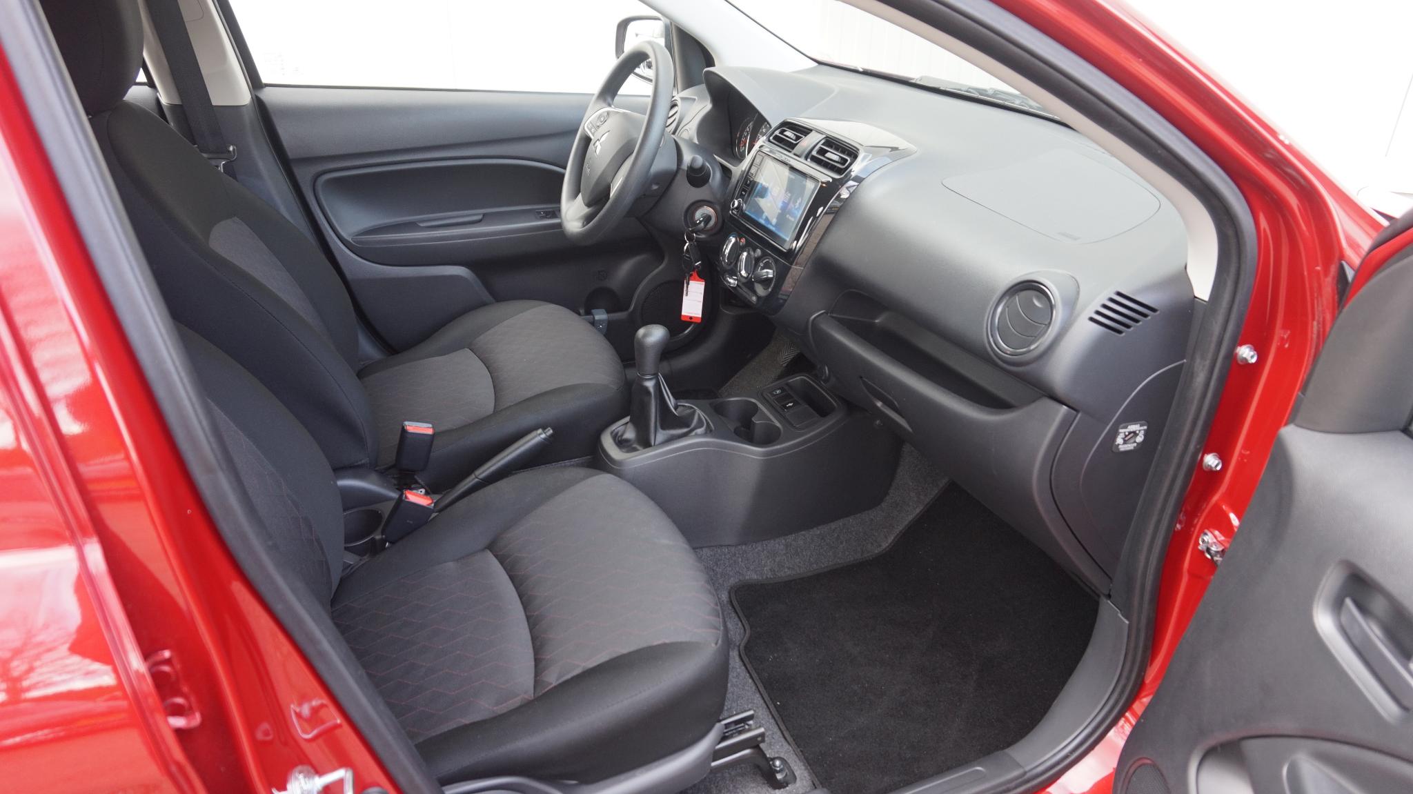 Foto van Mitsubishi Space Star
