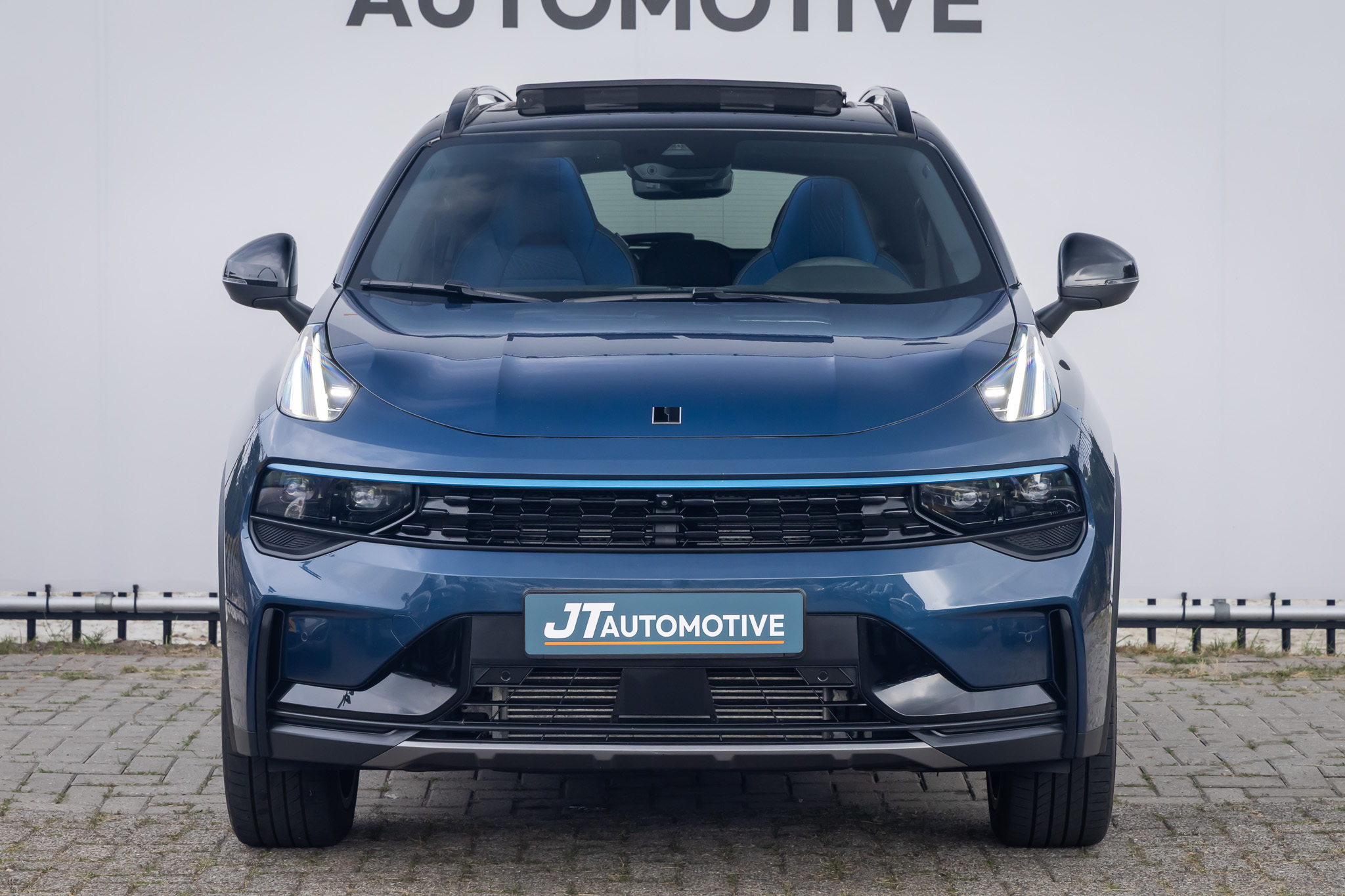 Foto van Lynk&co LYNK & Co 01