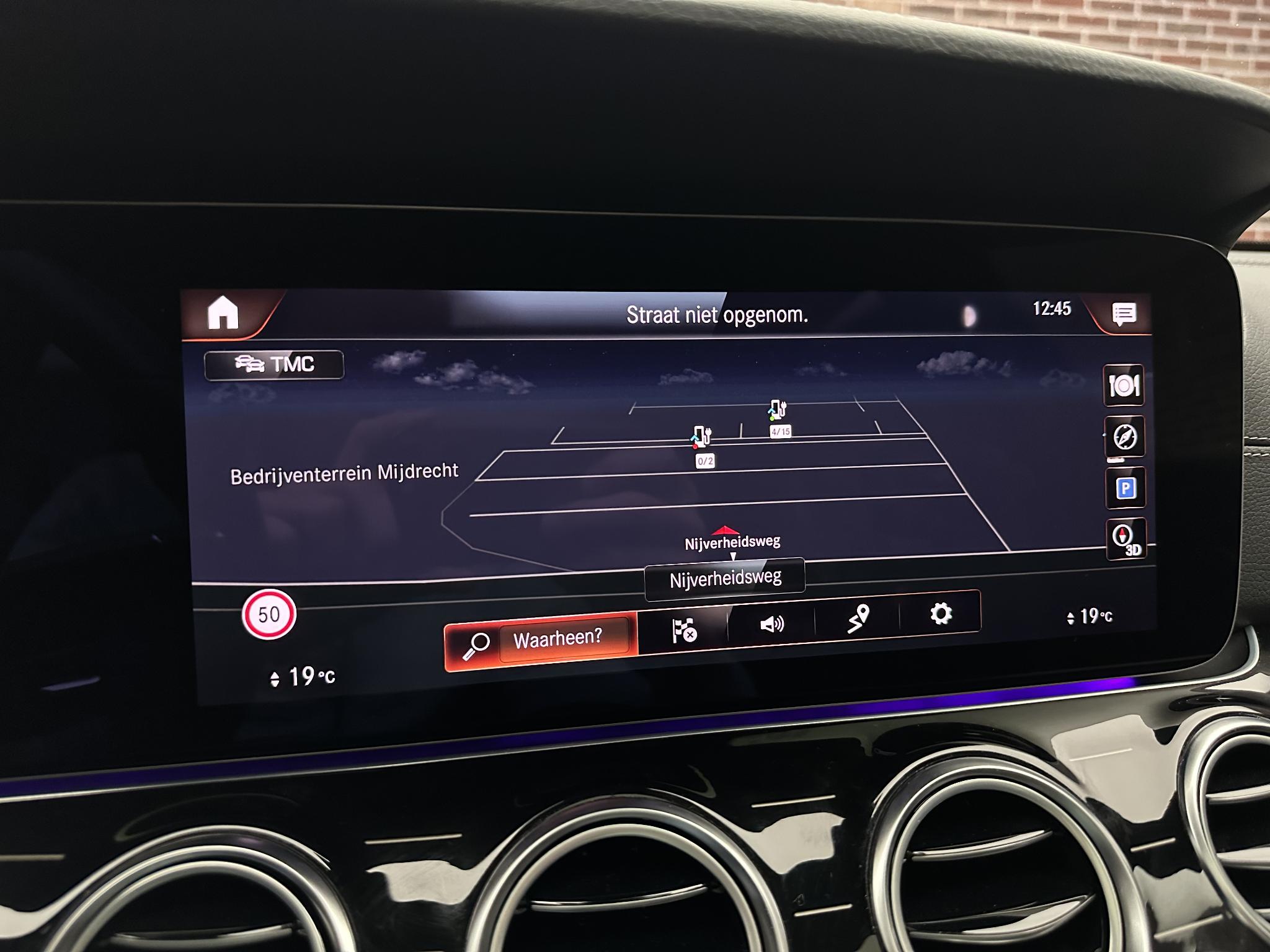Foto van Mercedes-Benz E 300 E