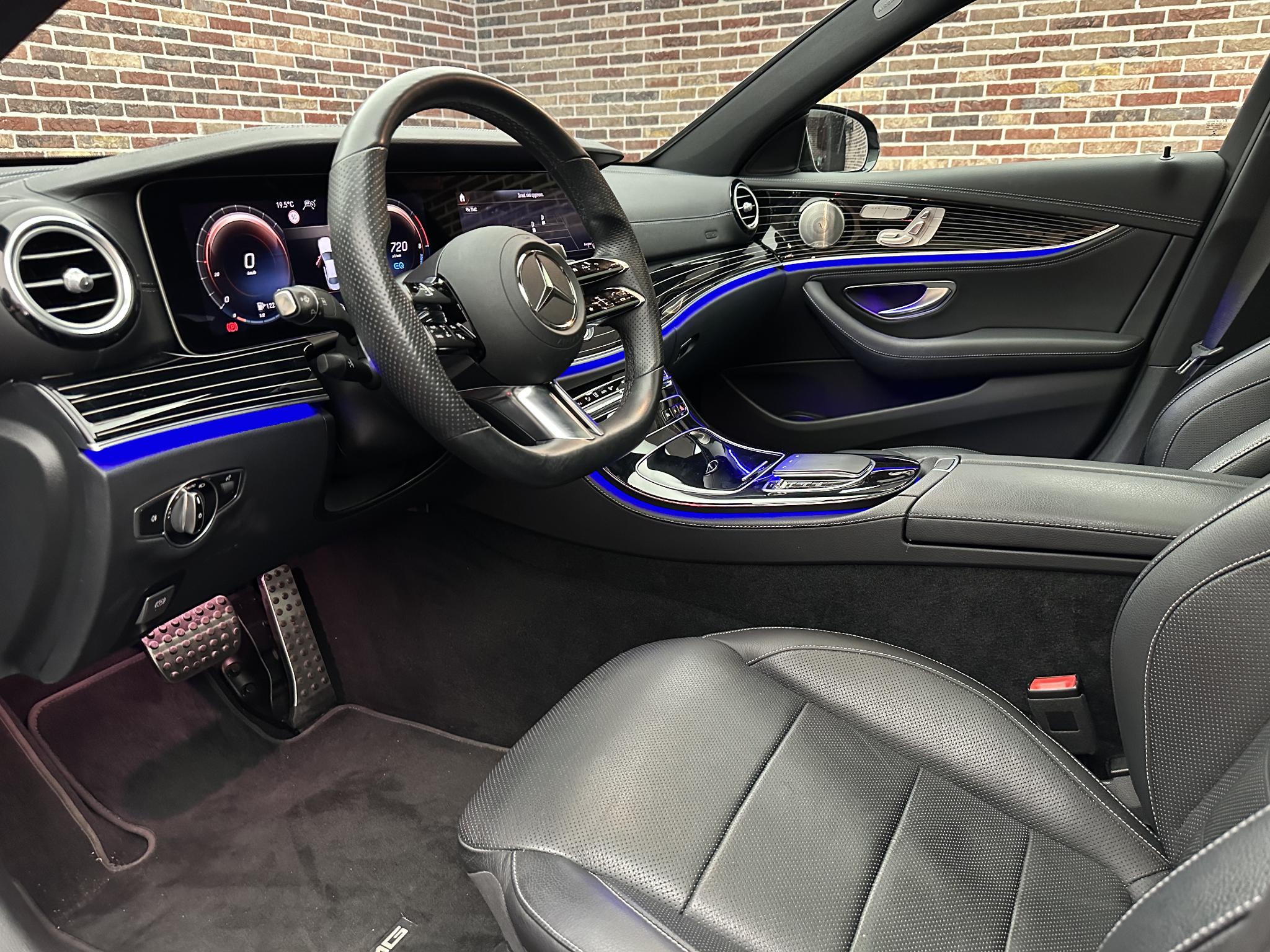 Foto van Mercedes-Benz E 300 E