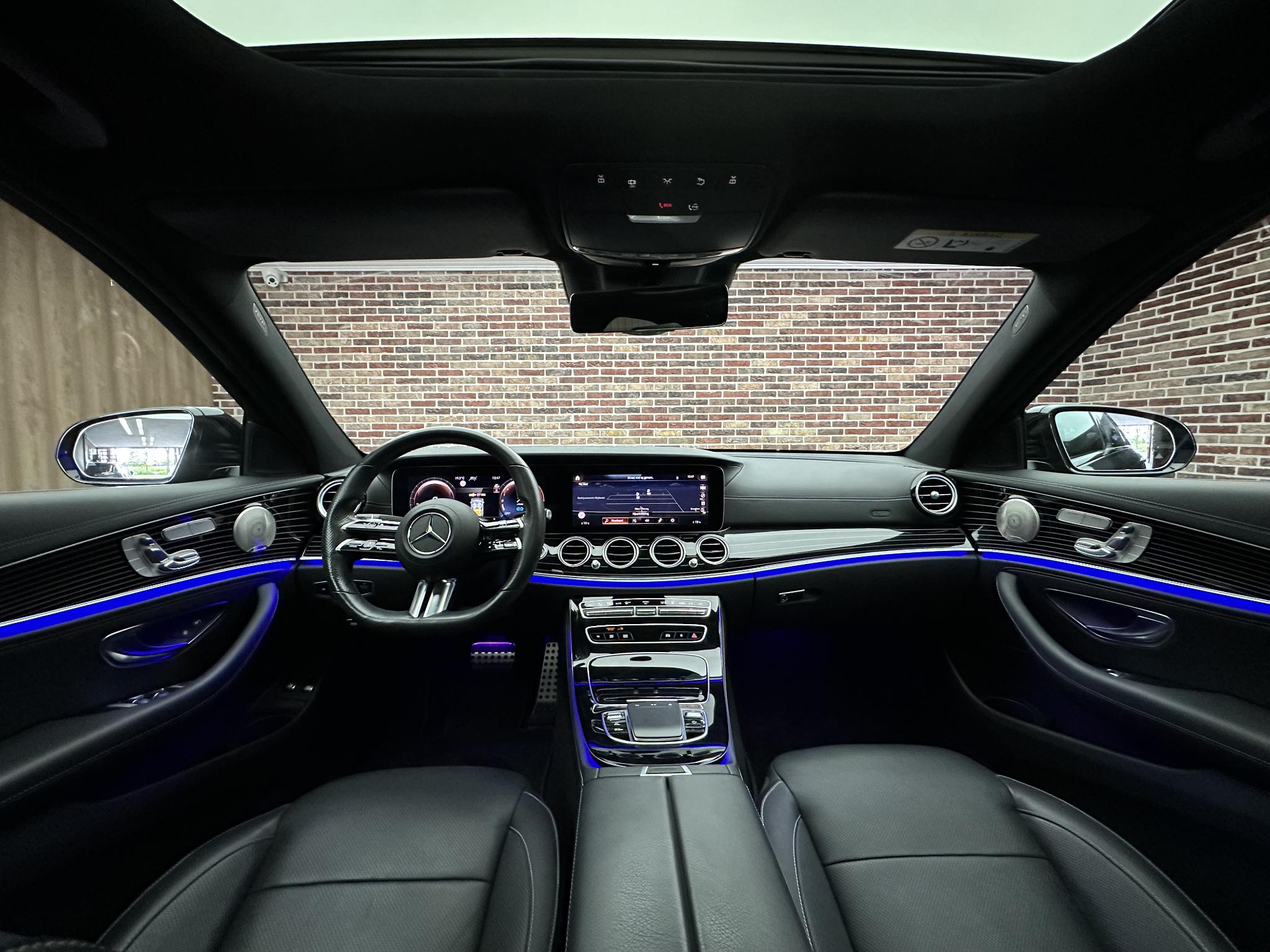 Foto van Mercedes-Benz E 300 E