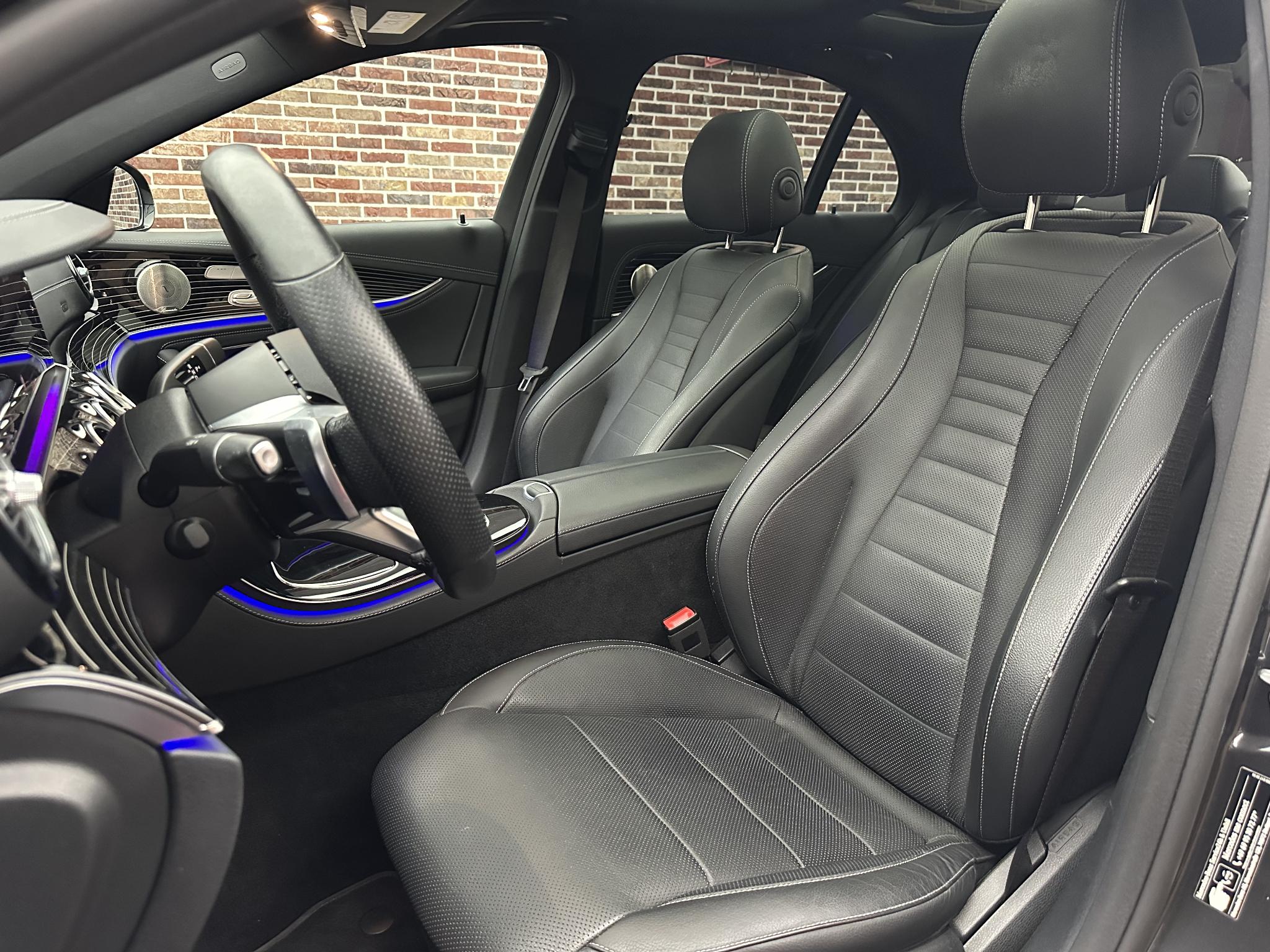 Foto van Mercedes-Benz E 300 E