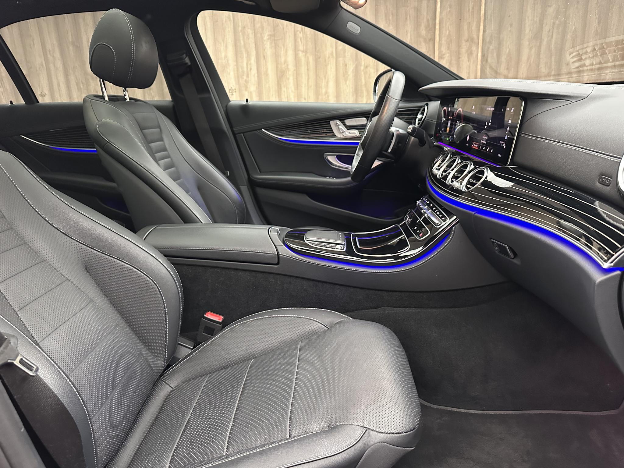 Foto van Mercedes-Benz E 300 E