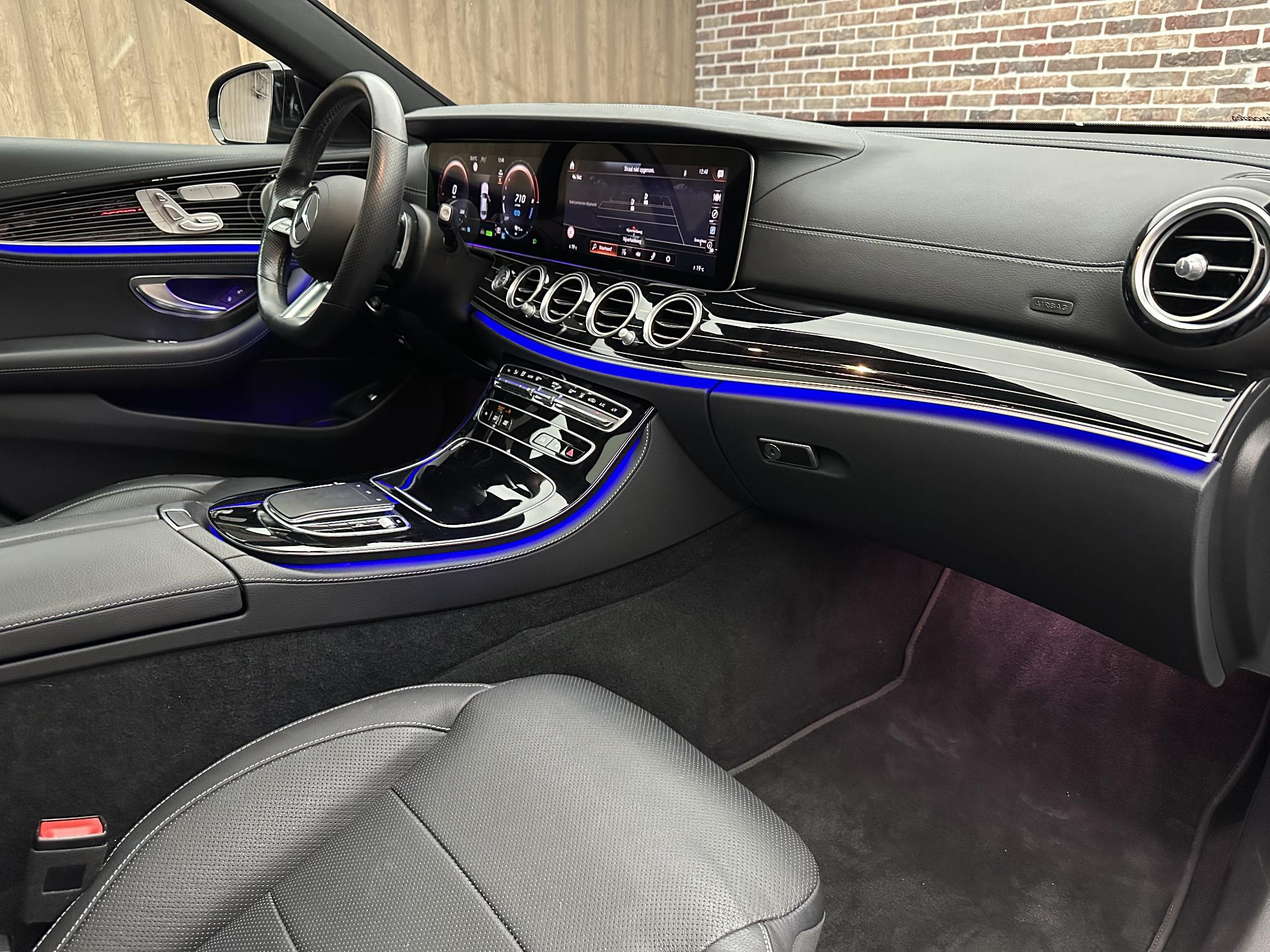 Foto van Mercedes-Benz E 300 E