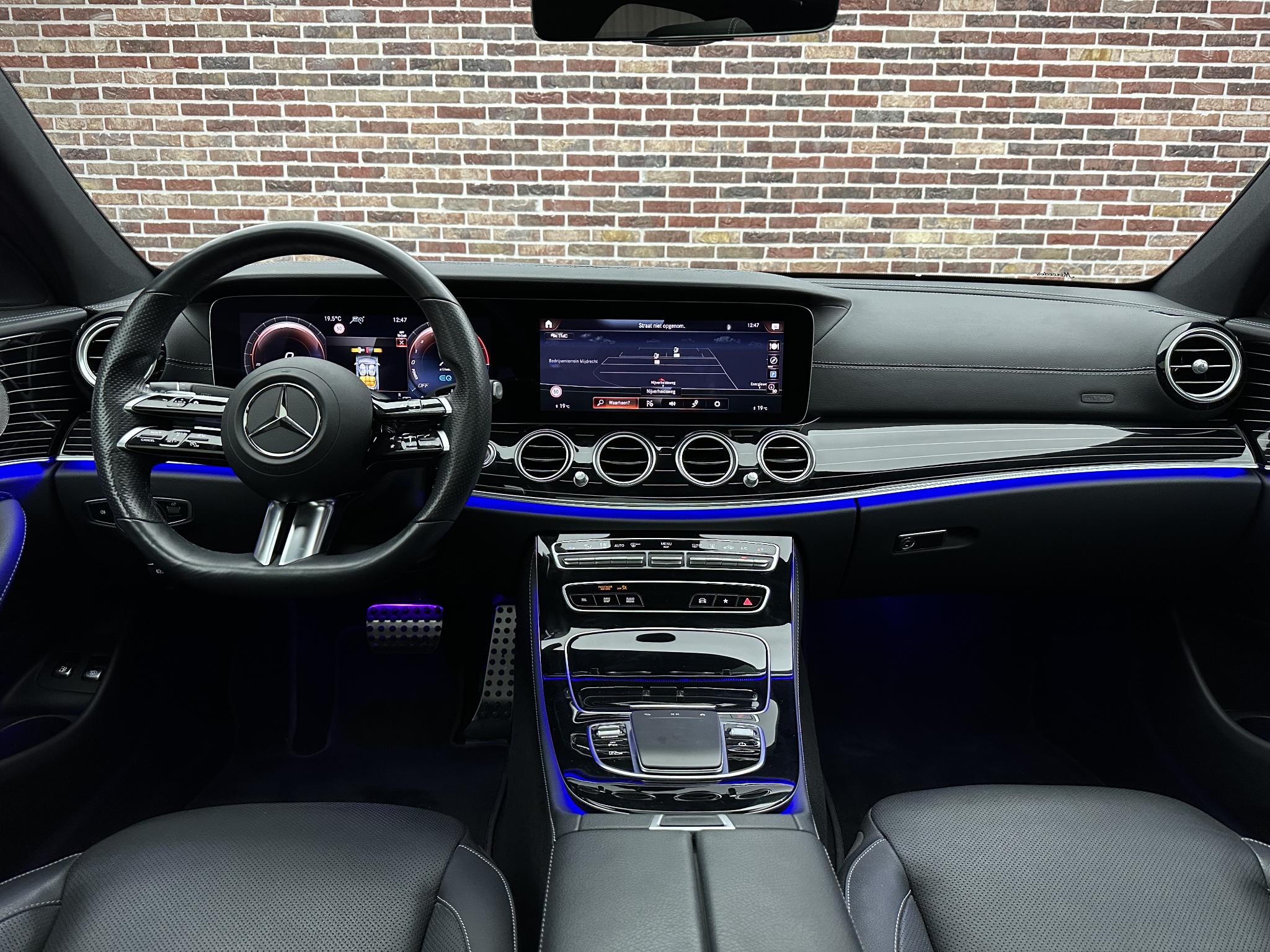 Foto van Mercedes-Benz E 300 E