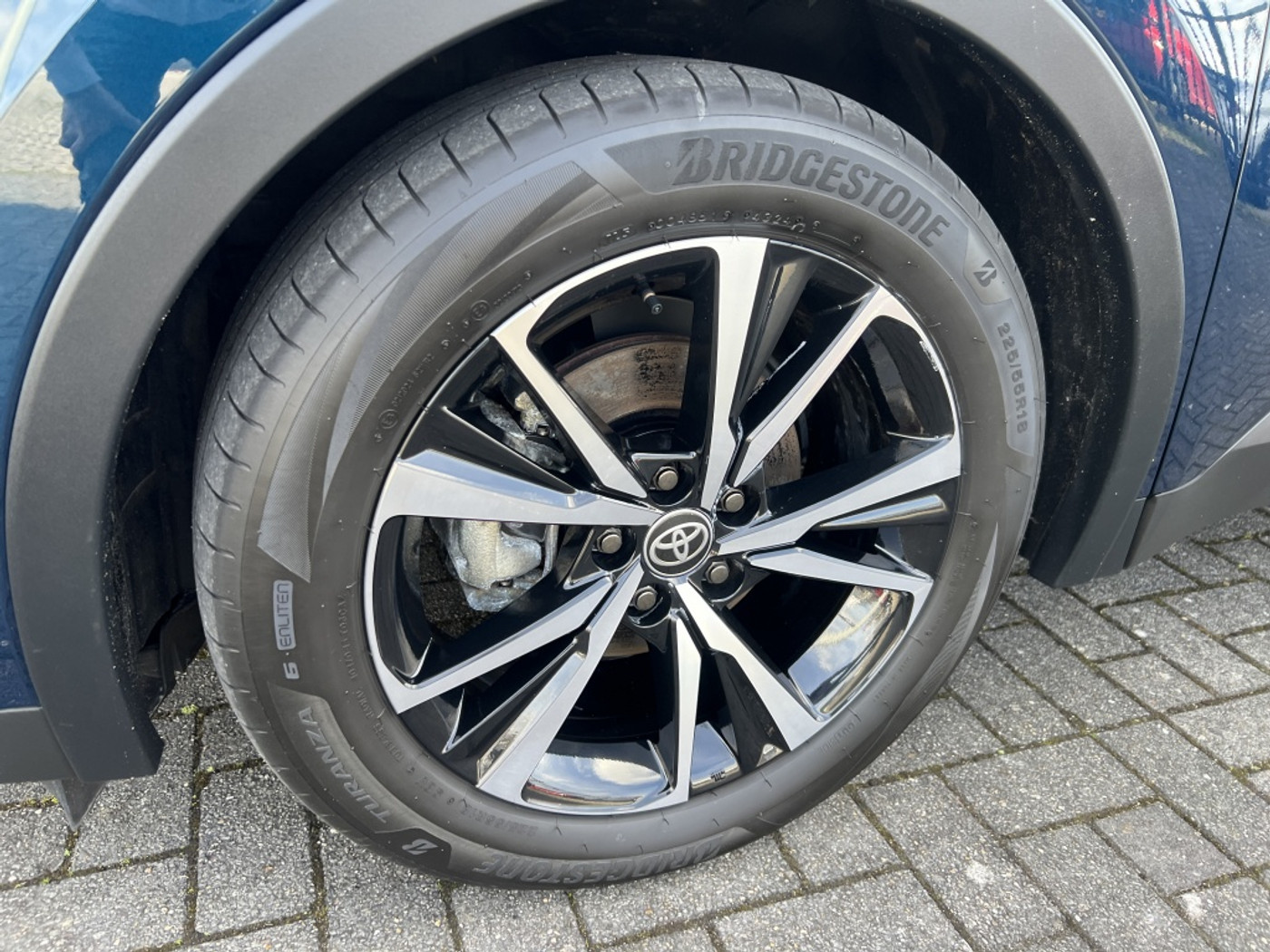 Foto van Toyota Toyota C-hr