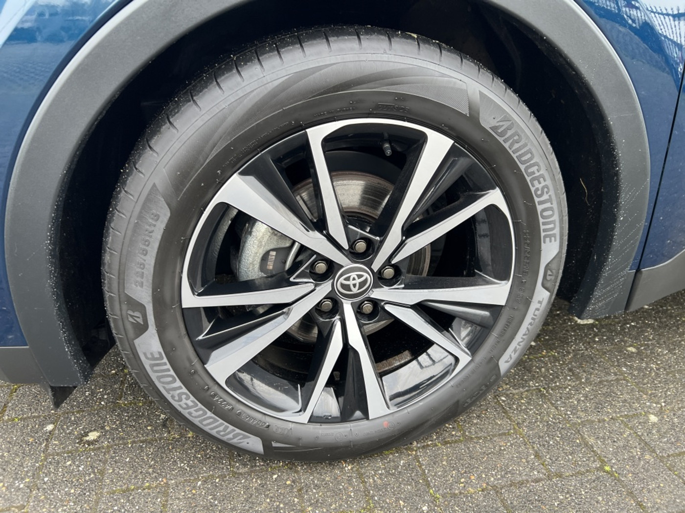 Foto van Toyota C-hr