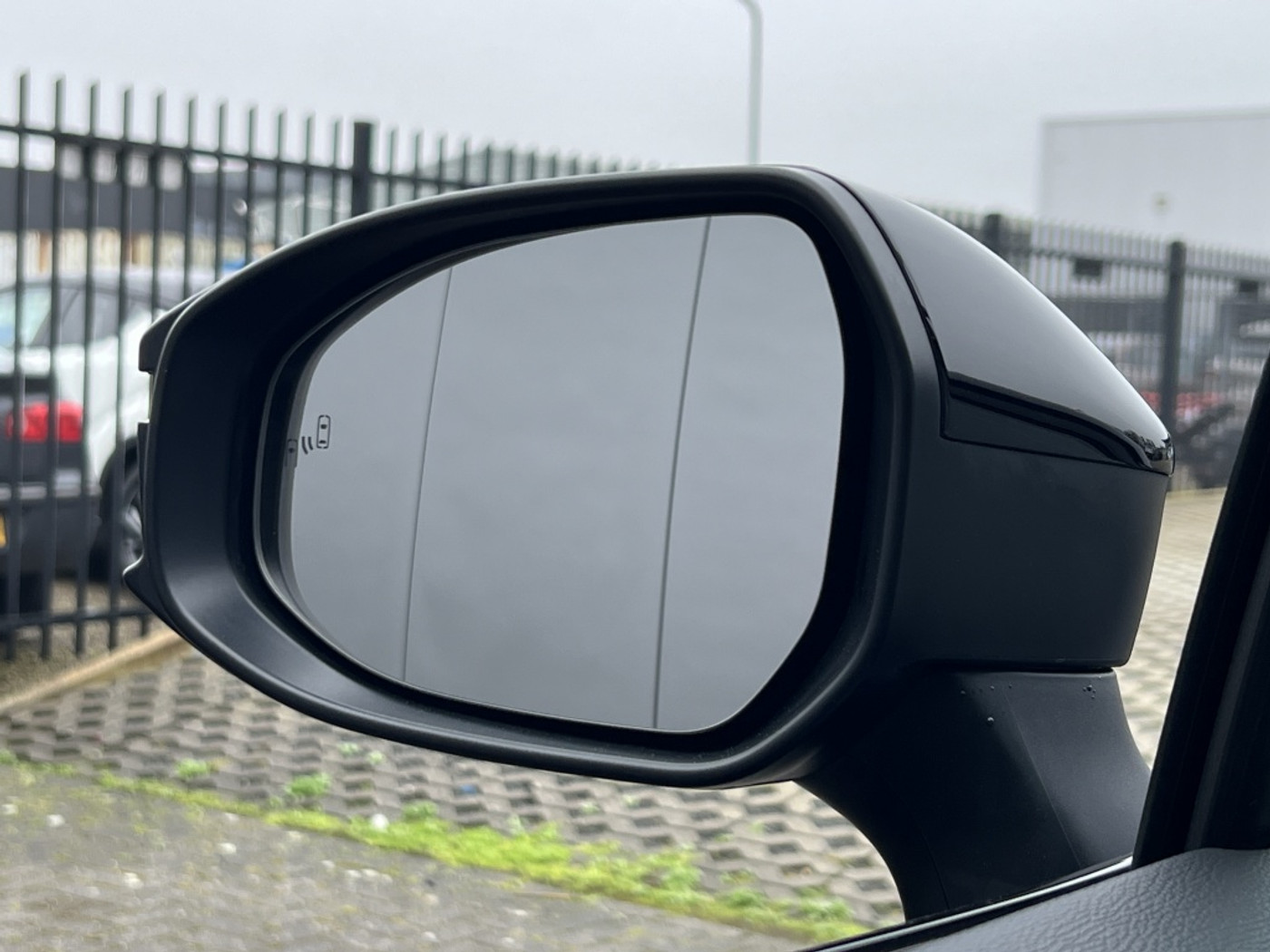 Foto van Toyota C-hr
