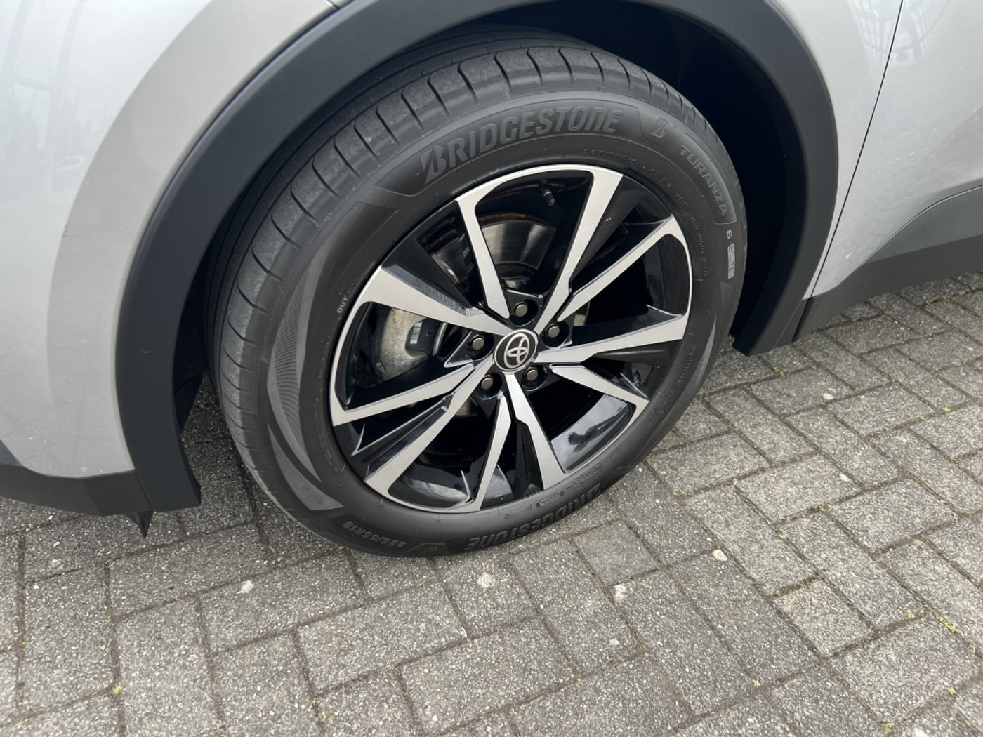 Foto van Toyota Toyota C-hr