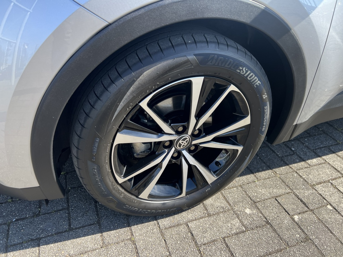 Foto van Toyota Toyota C-hr