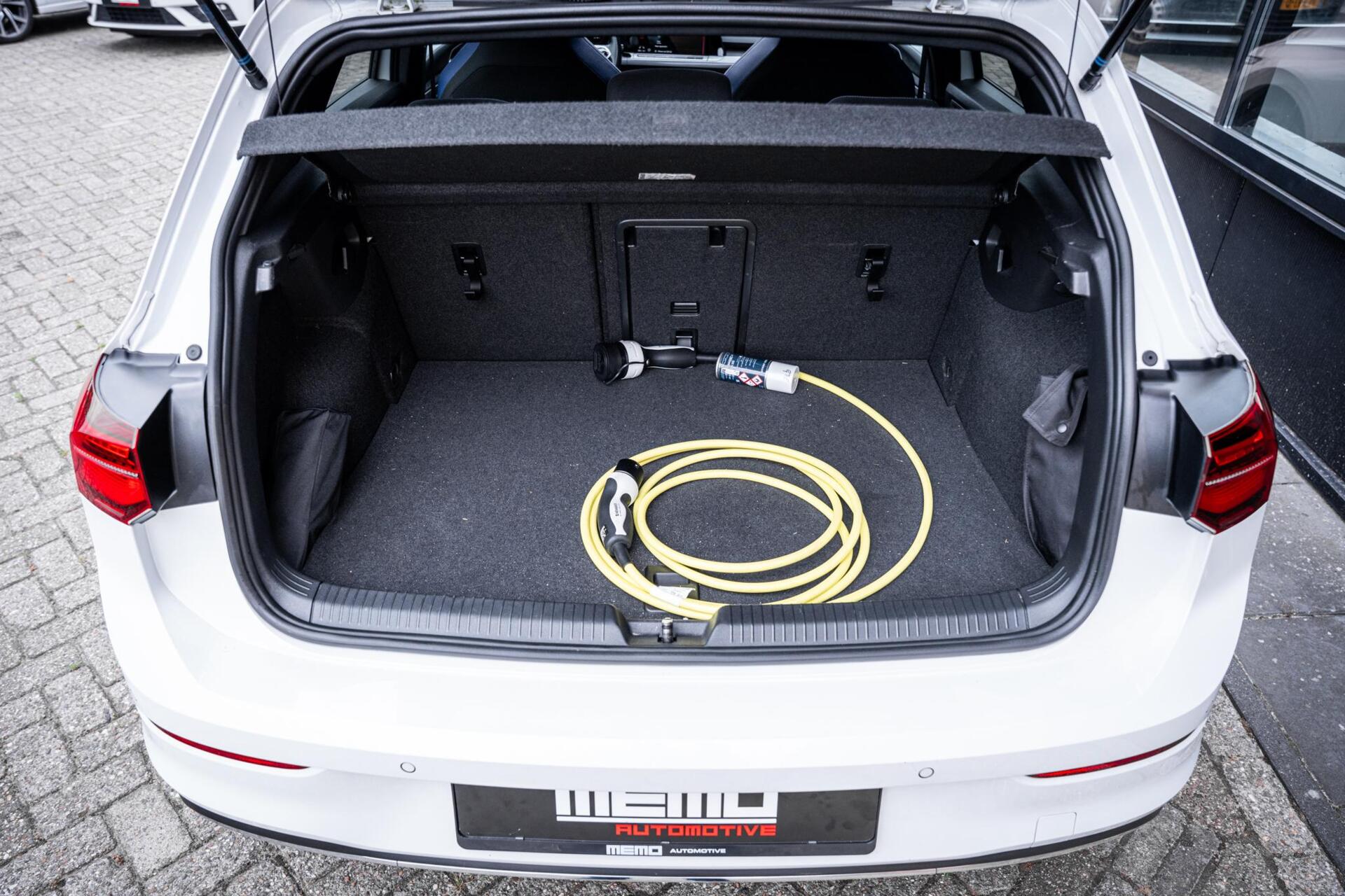 Foto van Volkswagen Golf GTE