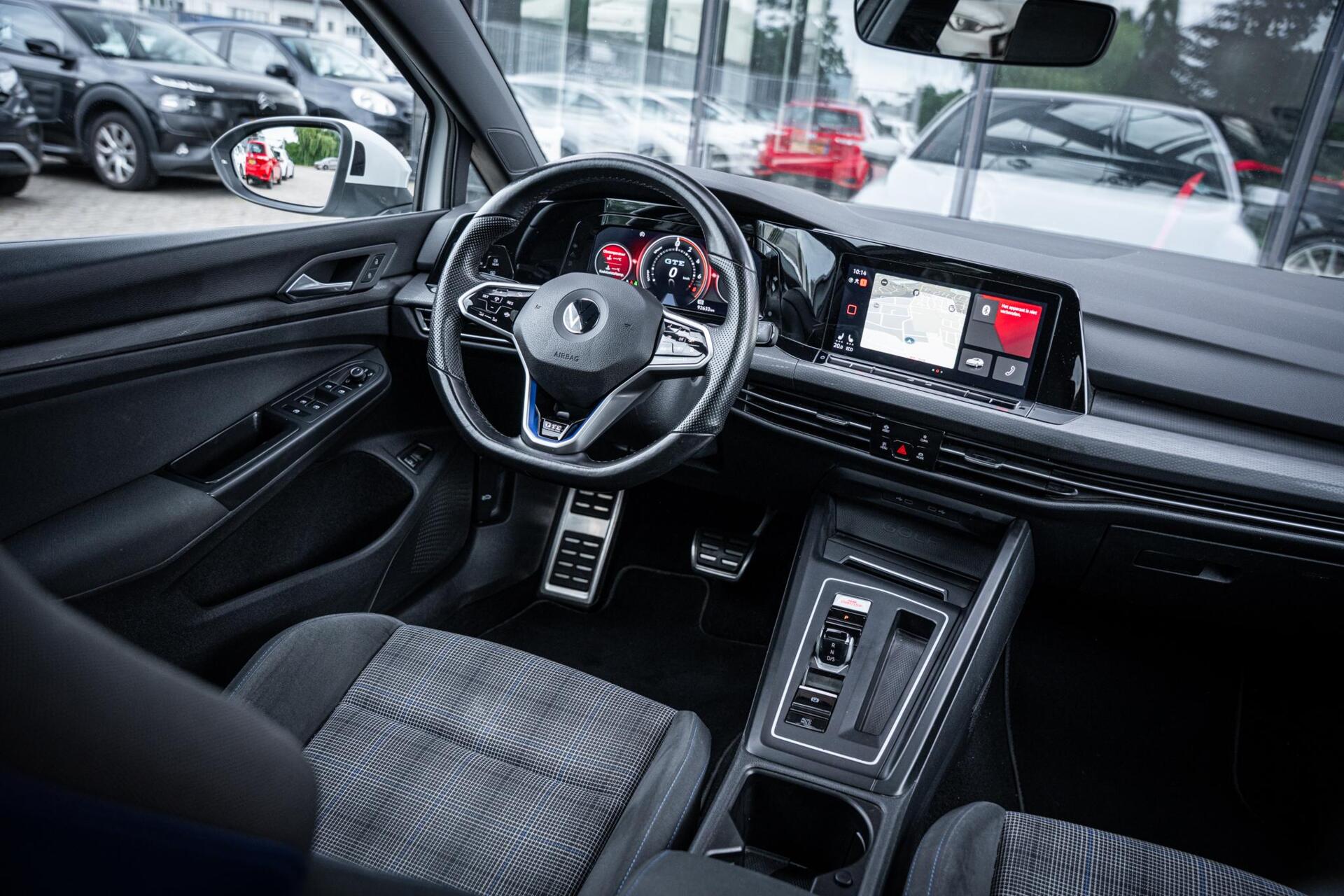 Foto van Volkswagen Golf GTE