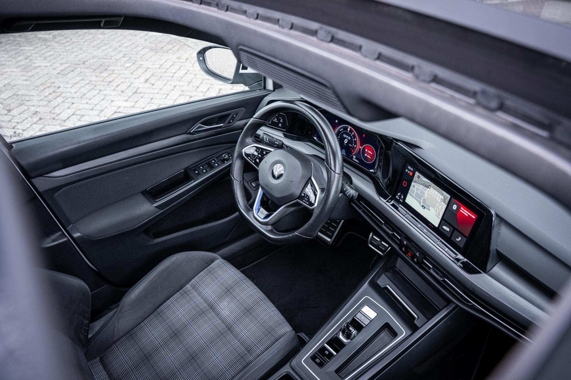 Foto van Volkswagen Golf GTE