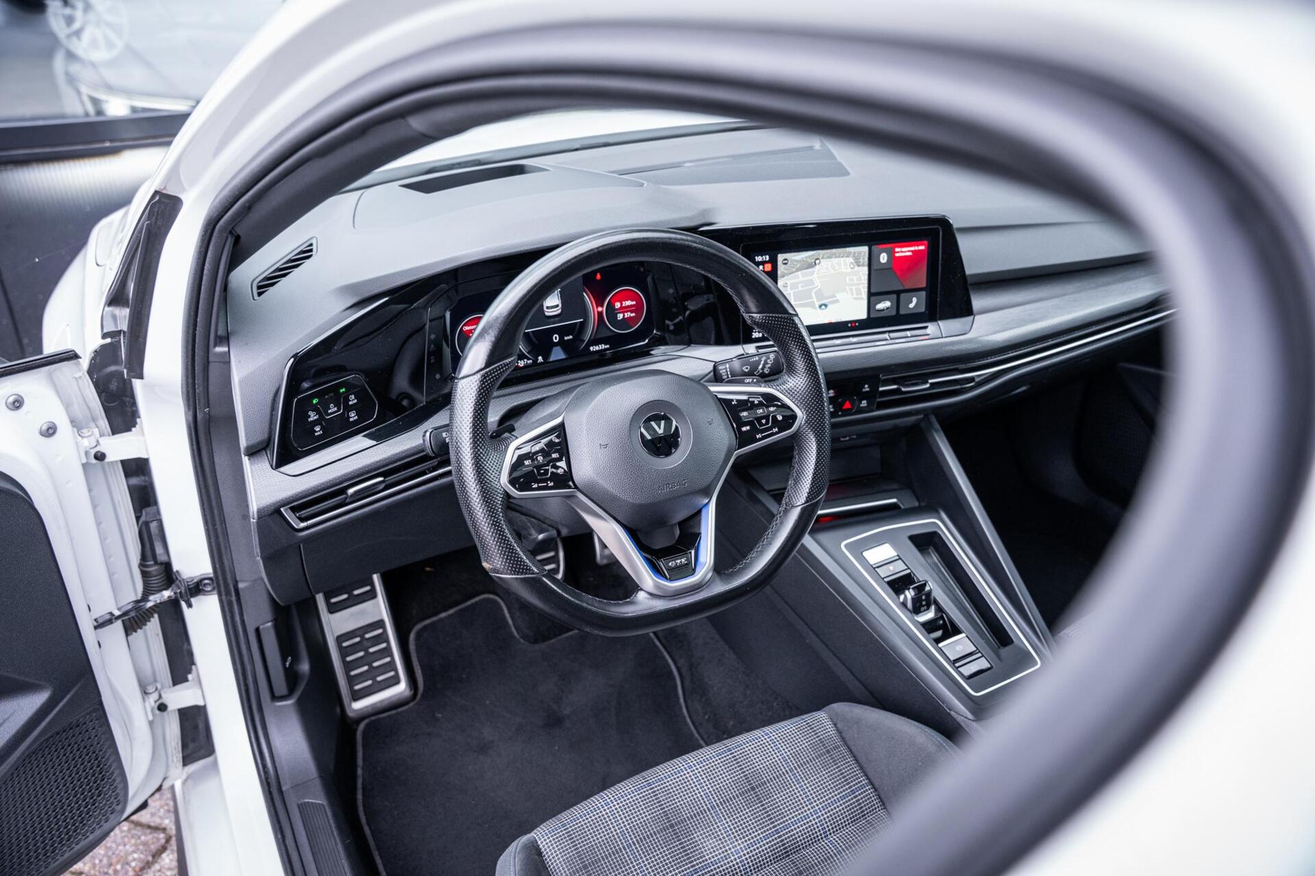 Foto van Volkswagen Golf GTE