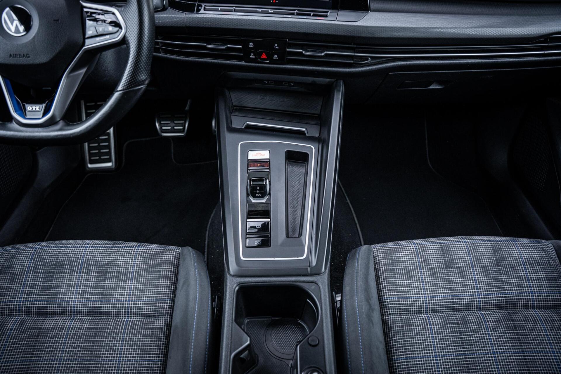 Foto van Volkswagen Golf GTE