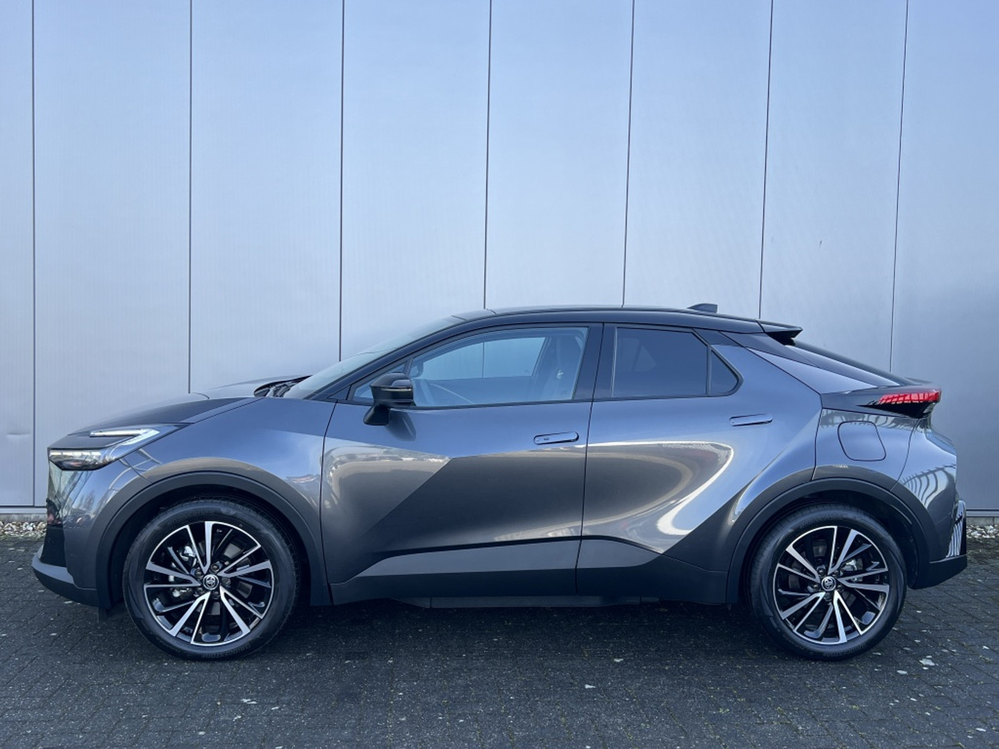Foto van Toyota C-hr