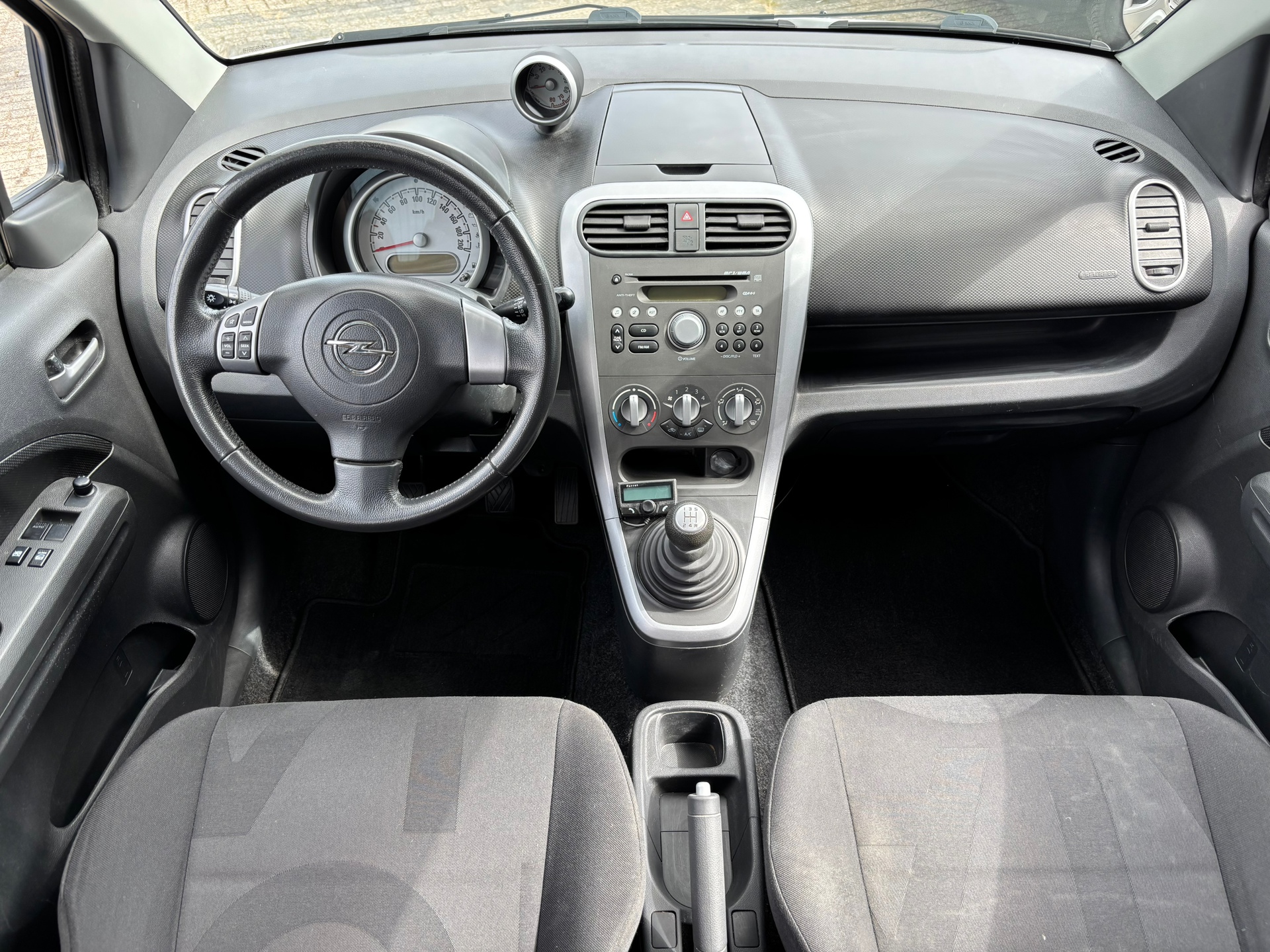 Foto van Opel Agila