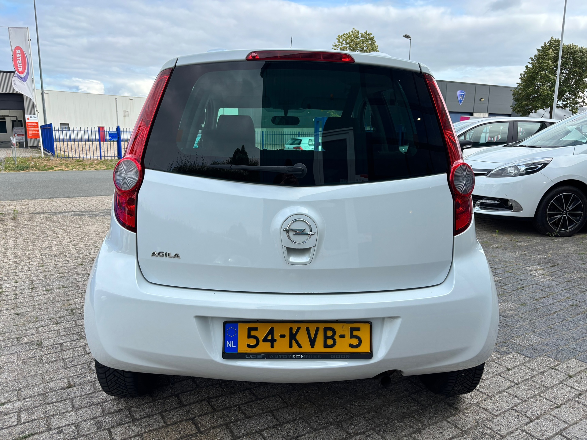 Foto van Opel Agila