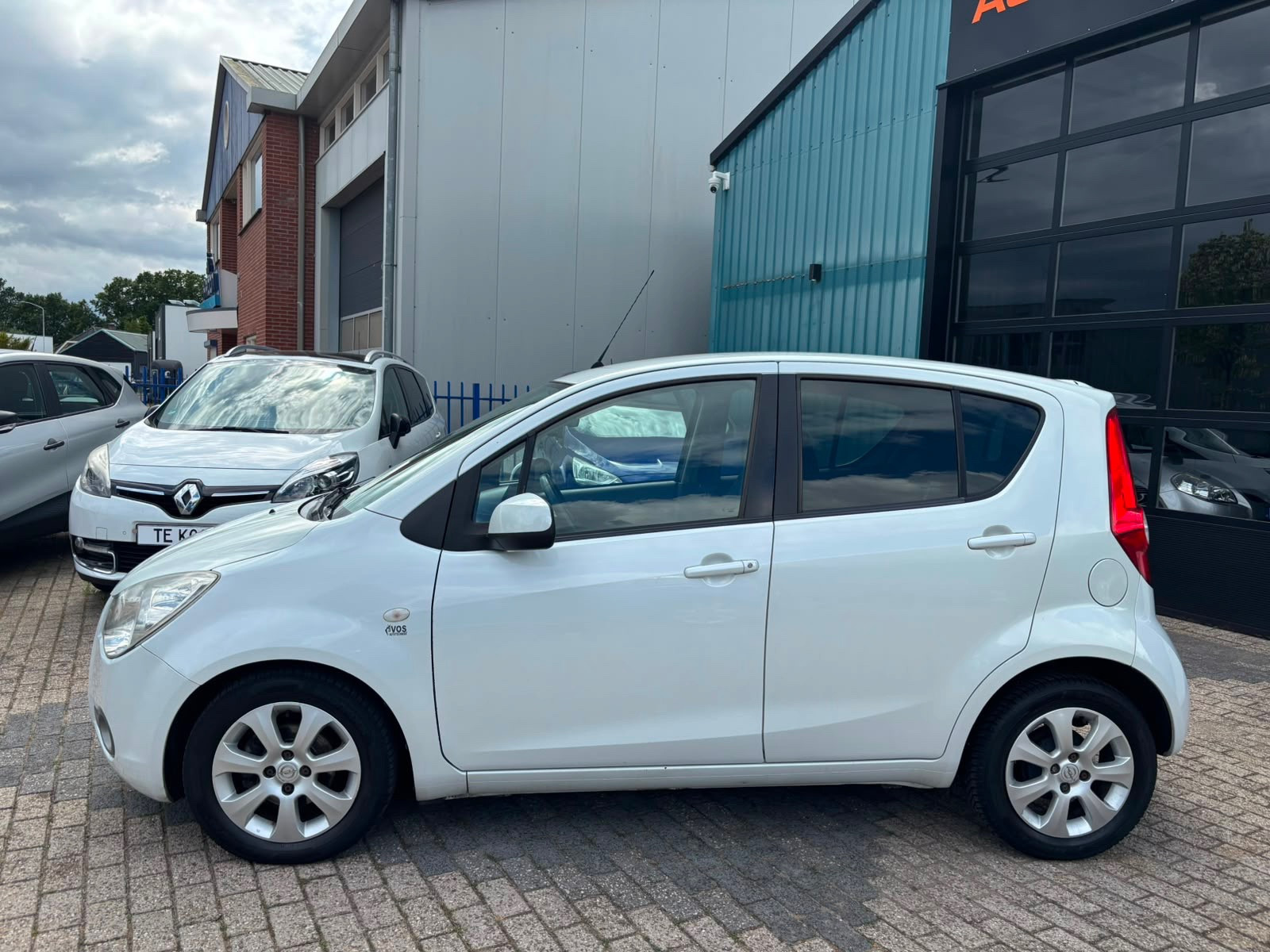 Foto van Opel Agila