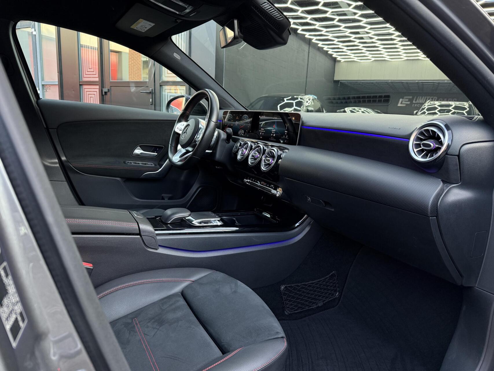 Foto van Mercedes-Benz A 220