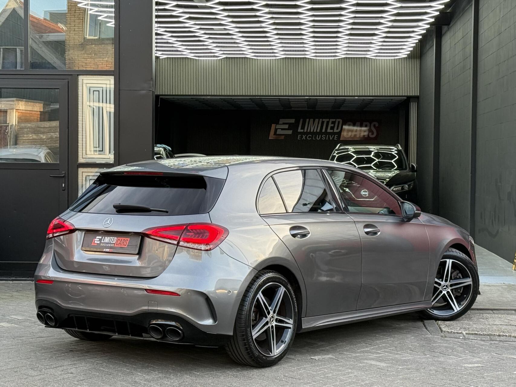 Foto van Mercedes-Benz A 220