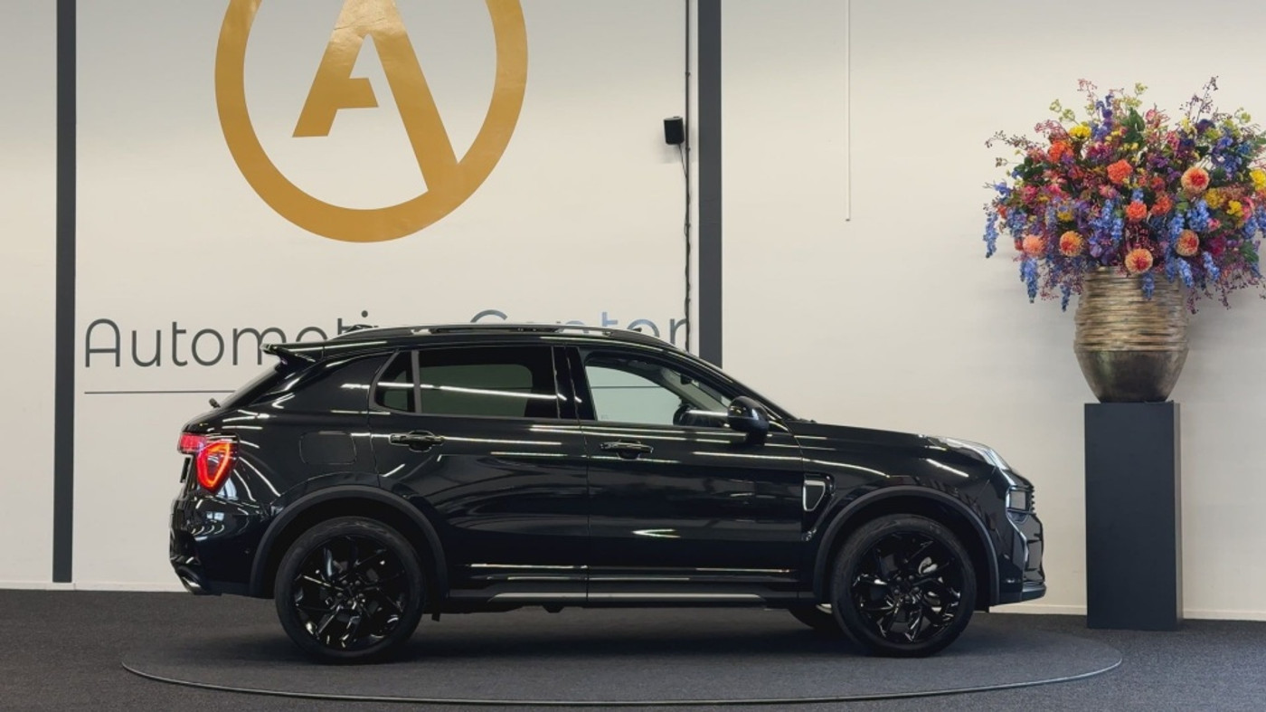 Foto van Lynk&co LYNK & Co 01