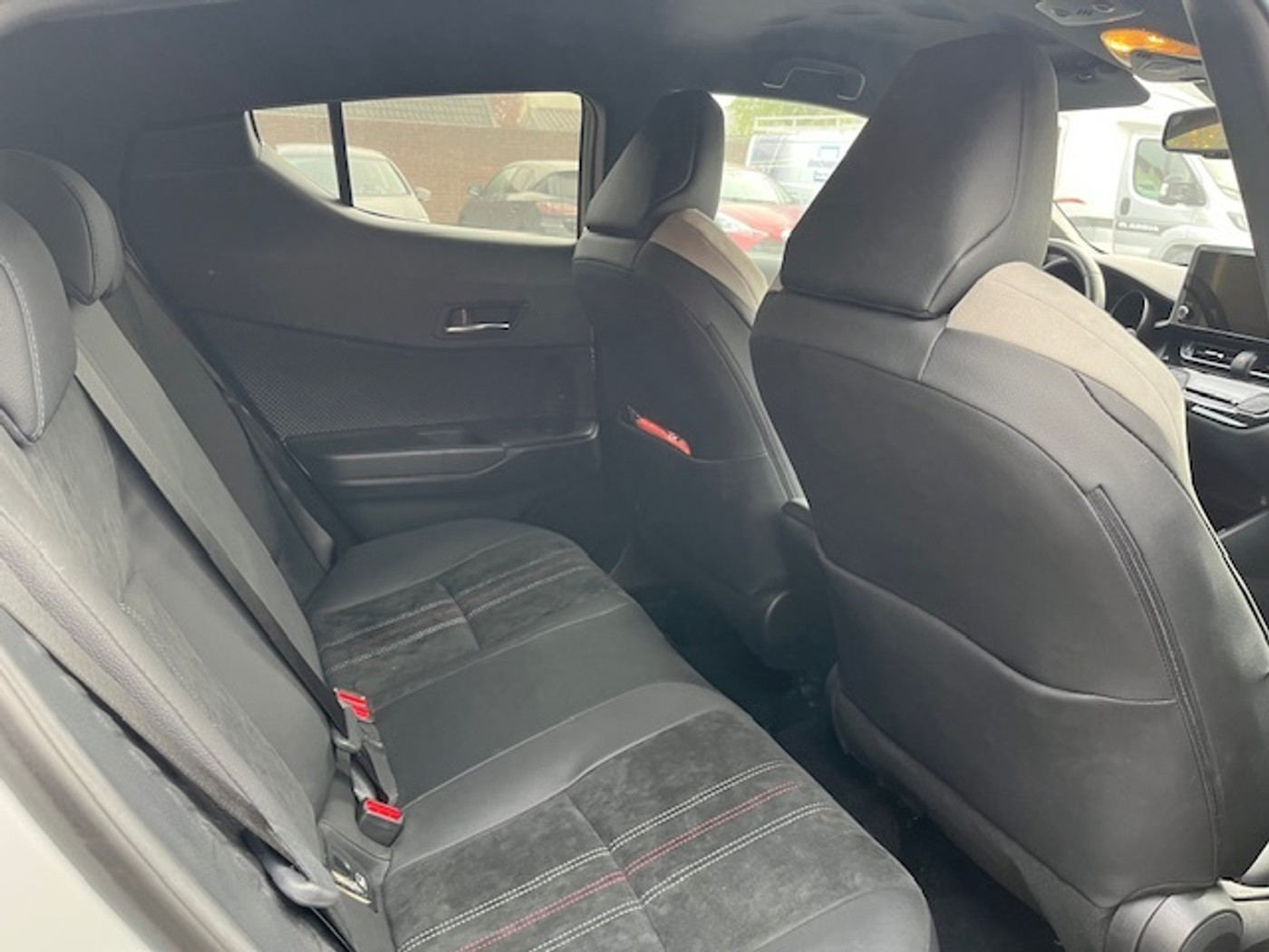 Foto van Toyota Toyota C-hr