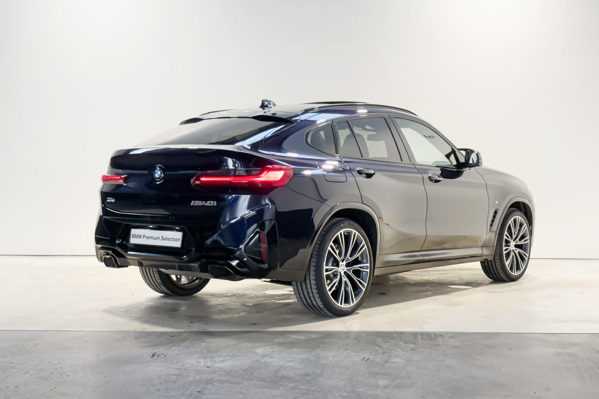 Foto van BMW X4 M40i