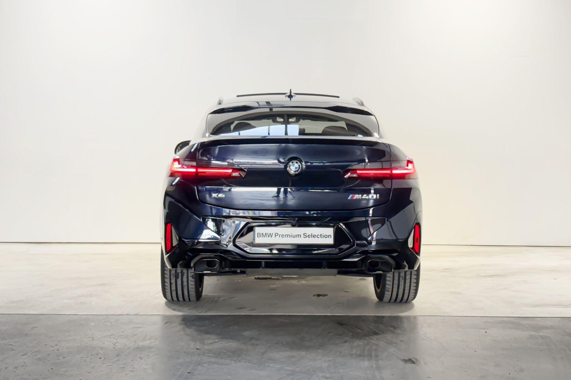 Foto van BMW X4 M40i
