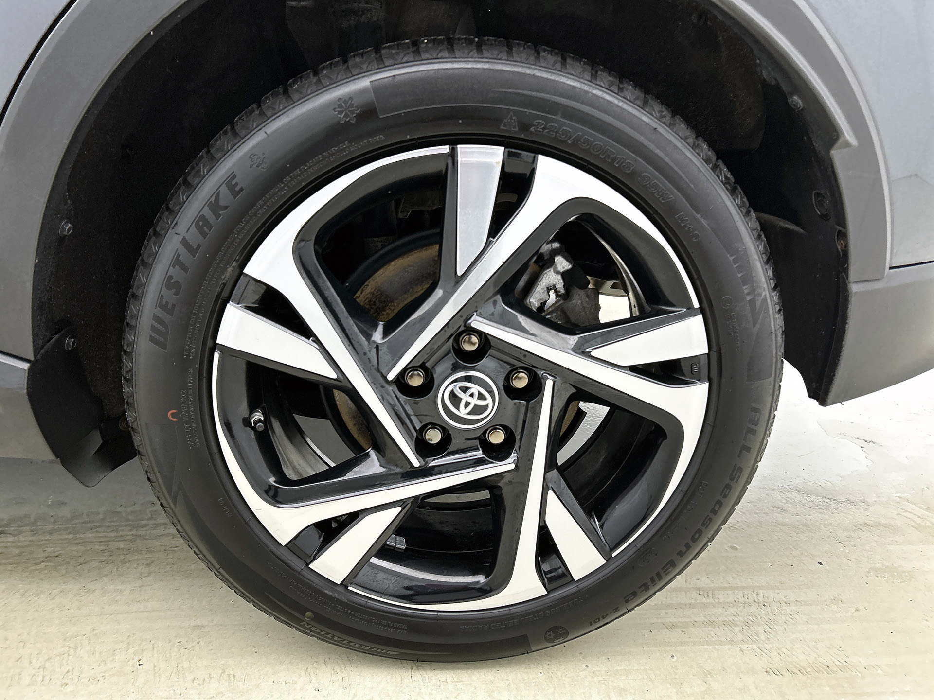 Foto van Toyota Toyota C-hr