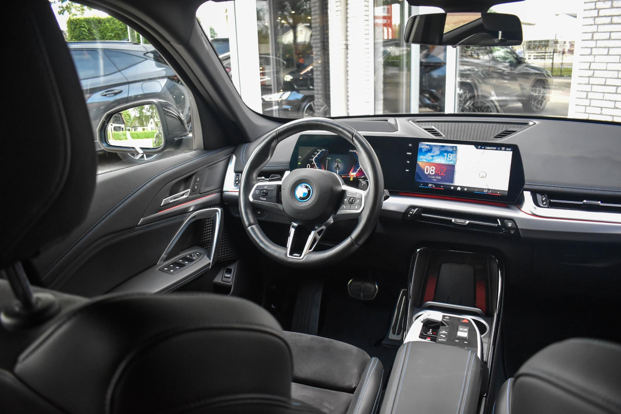 Foto van BMW X1 Xdrive25e