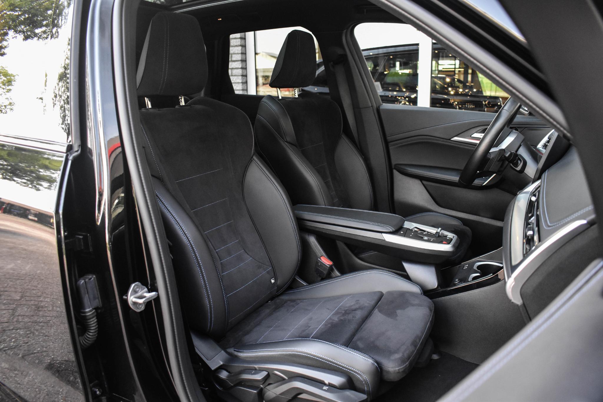 Foto van BMW X1 Xdrive25e