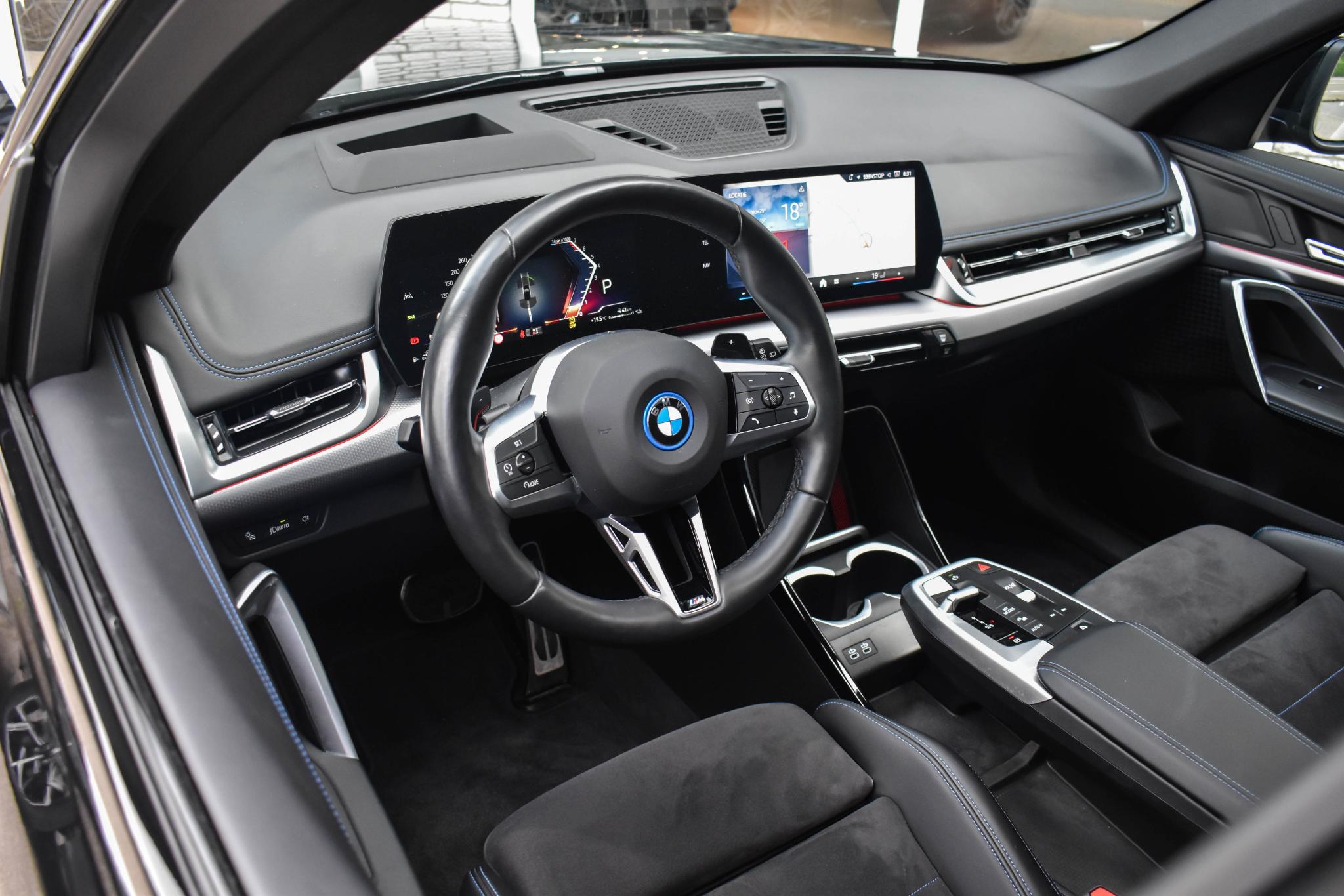 Foto van BMW X1 Xdrive25e