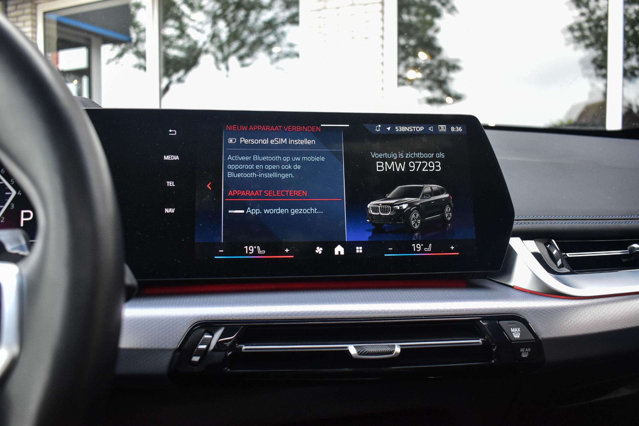 Foto van BMW X1 Xdrive25e
