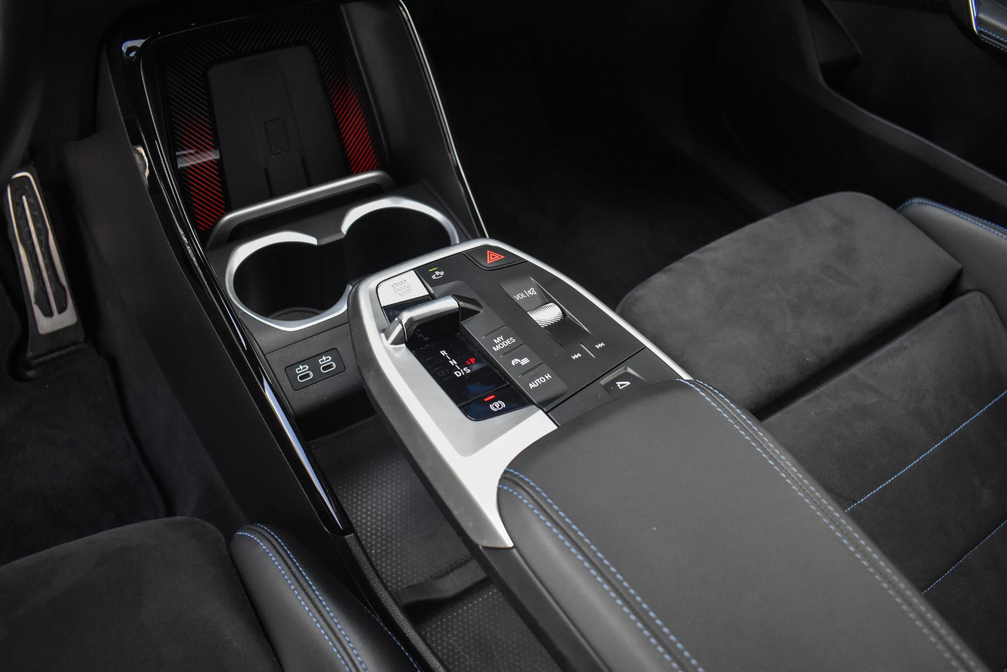 Foto van BMW X1 Xdrive25e