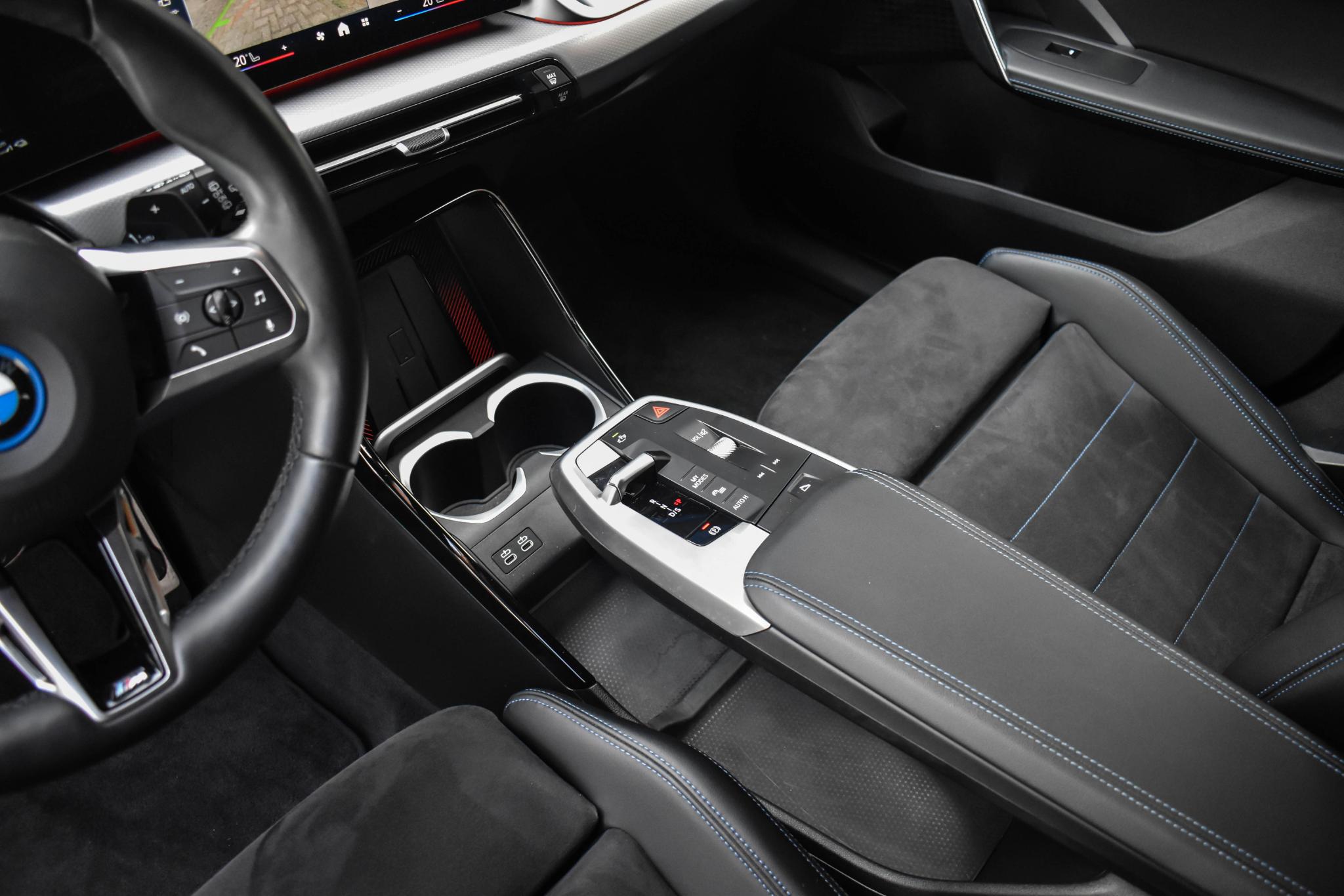 Foto van BMW X1 Xdrive25e