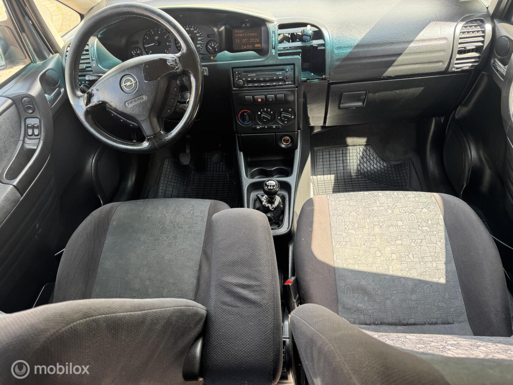 Foto van Opel Zafira-a