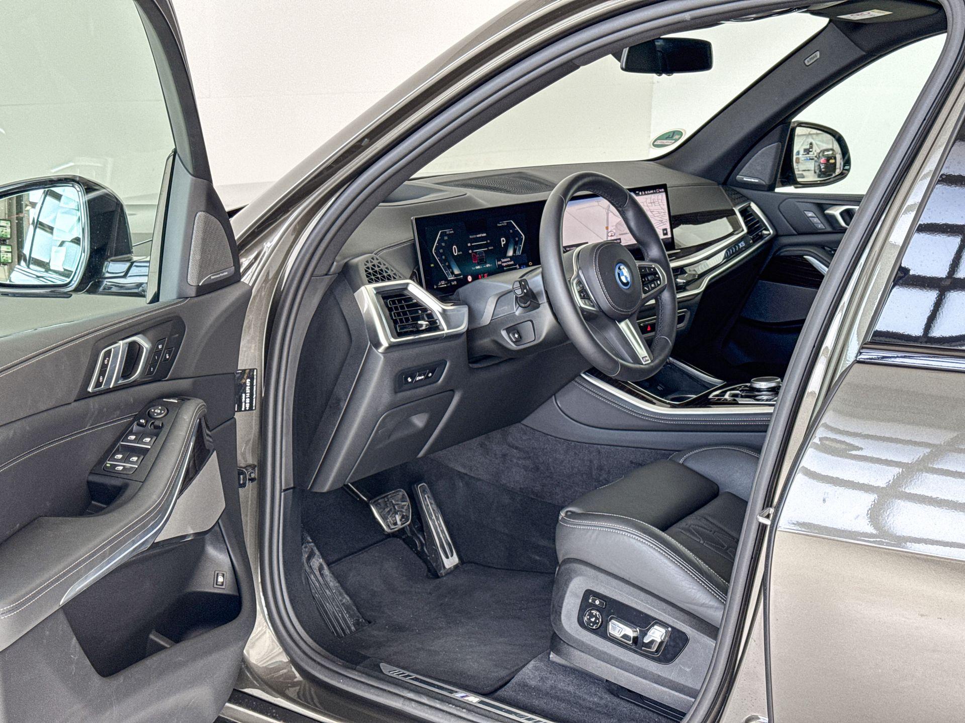 Foto van BMW X5 Xdrive50e