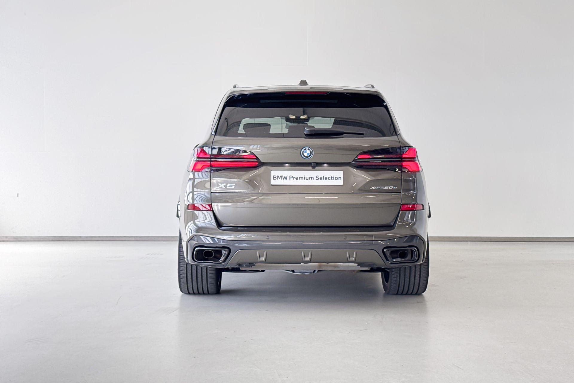 Foto van BMW X5 Xdrive50e