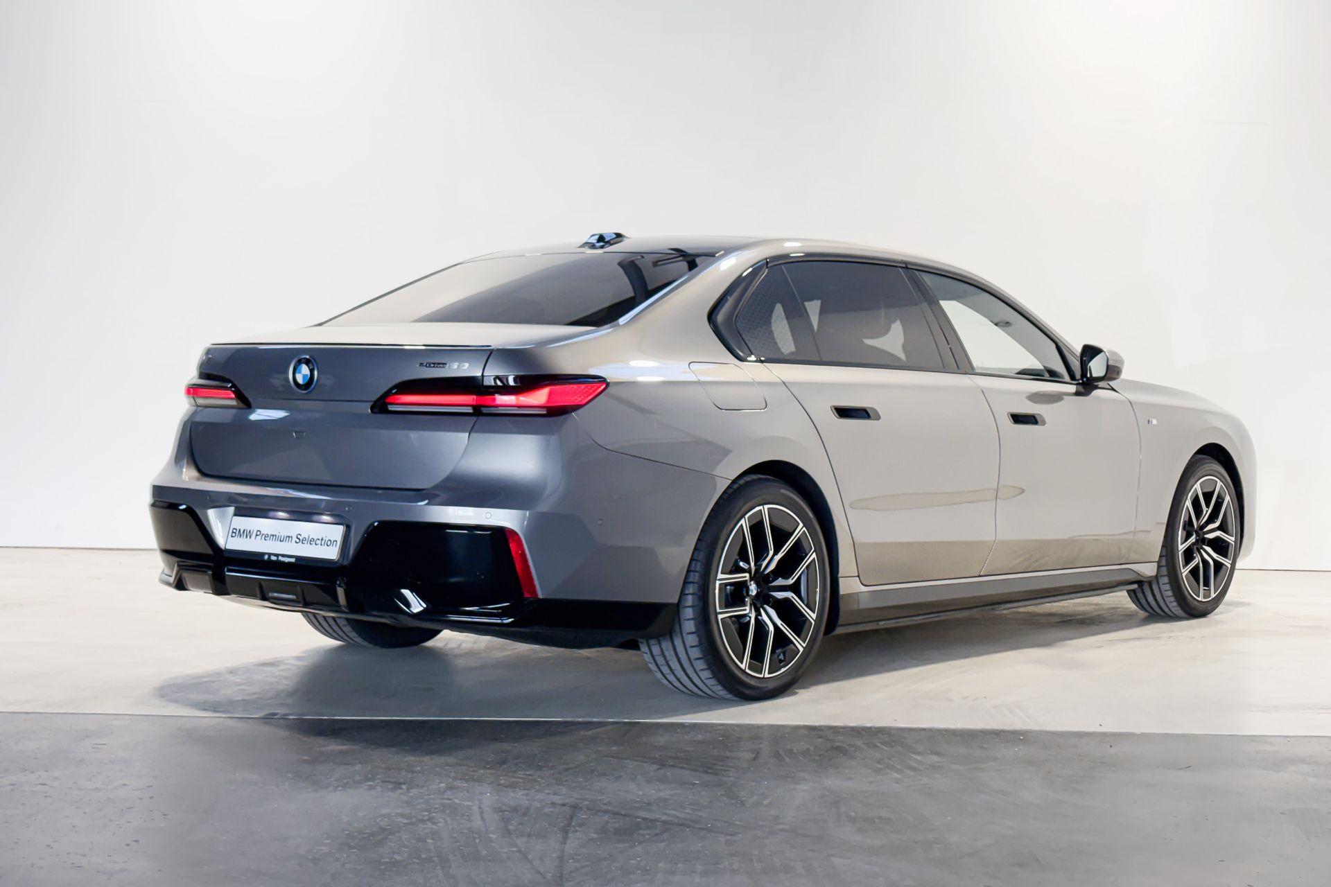 Foto van BMW I7 Edrive50