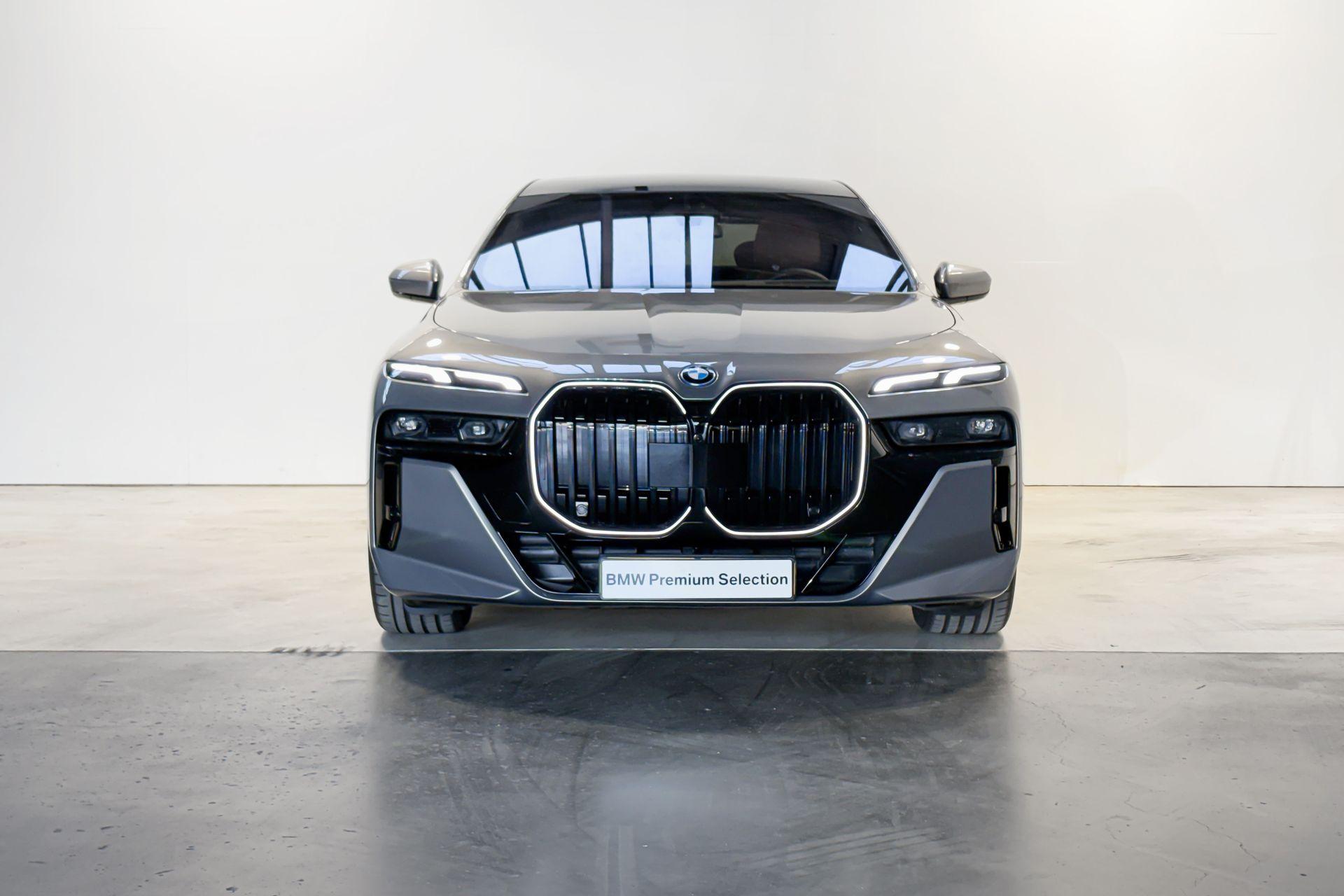 Foto van BMW I7 Edrive50
