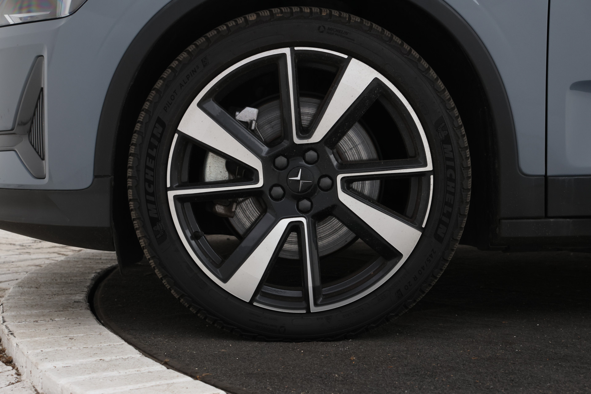 Foto van Polestar Polestar 2