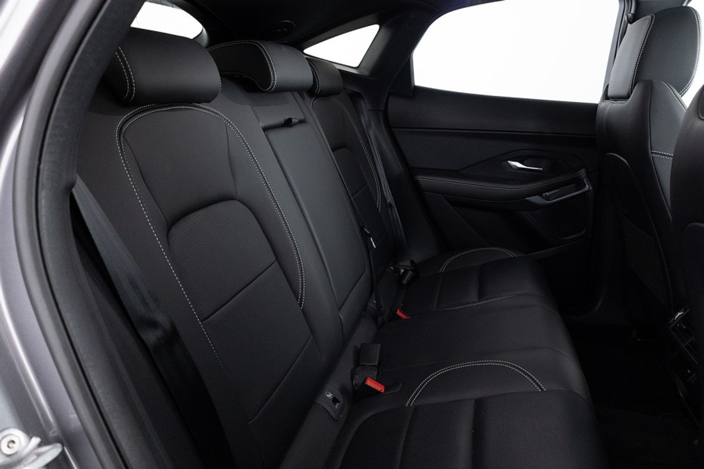 Foto van Jaguar E-pace