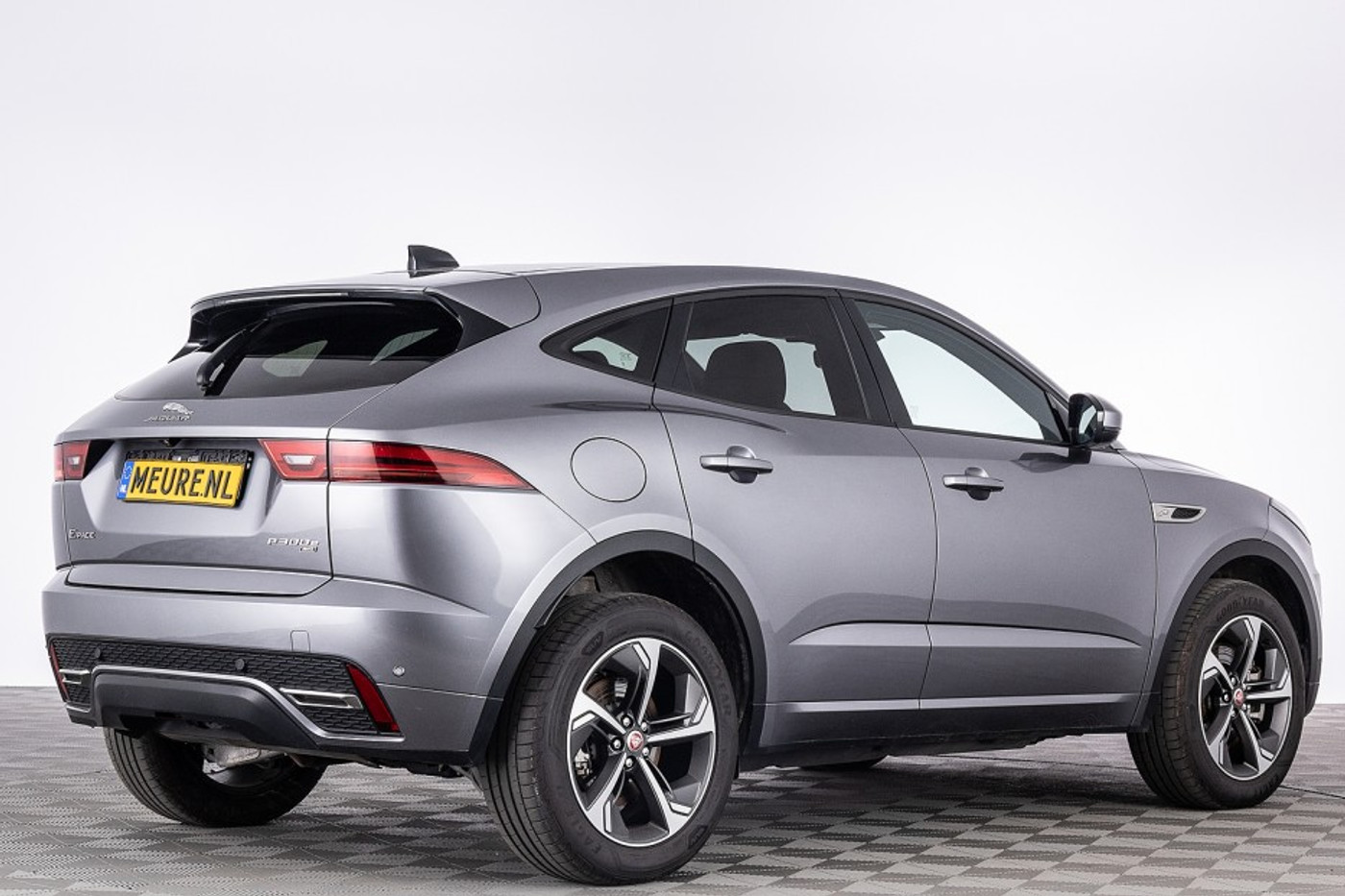 Foto van Jaguar E-pace