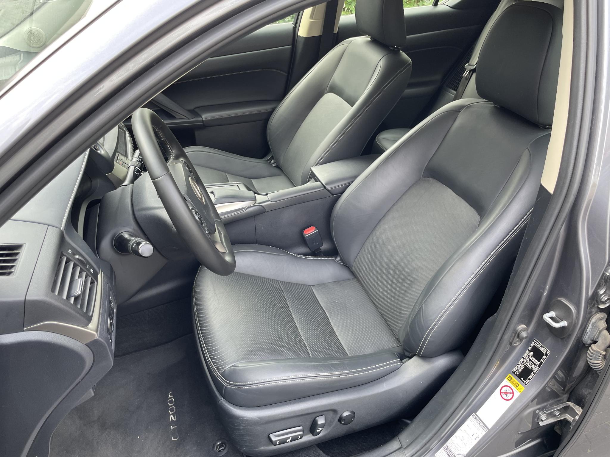 Foto van Lexus CT